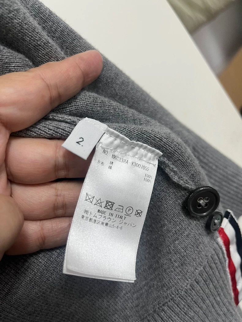 Thom Browne Thom Browne Knitted cardigan with four bars jacket 2505-Nex Size US M / EU 48-50 / 2 - 2 Thumbnail
