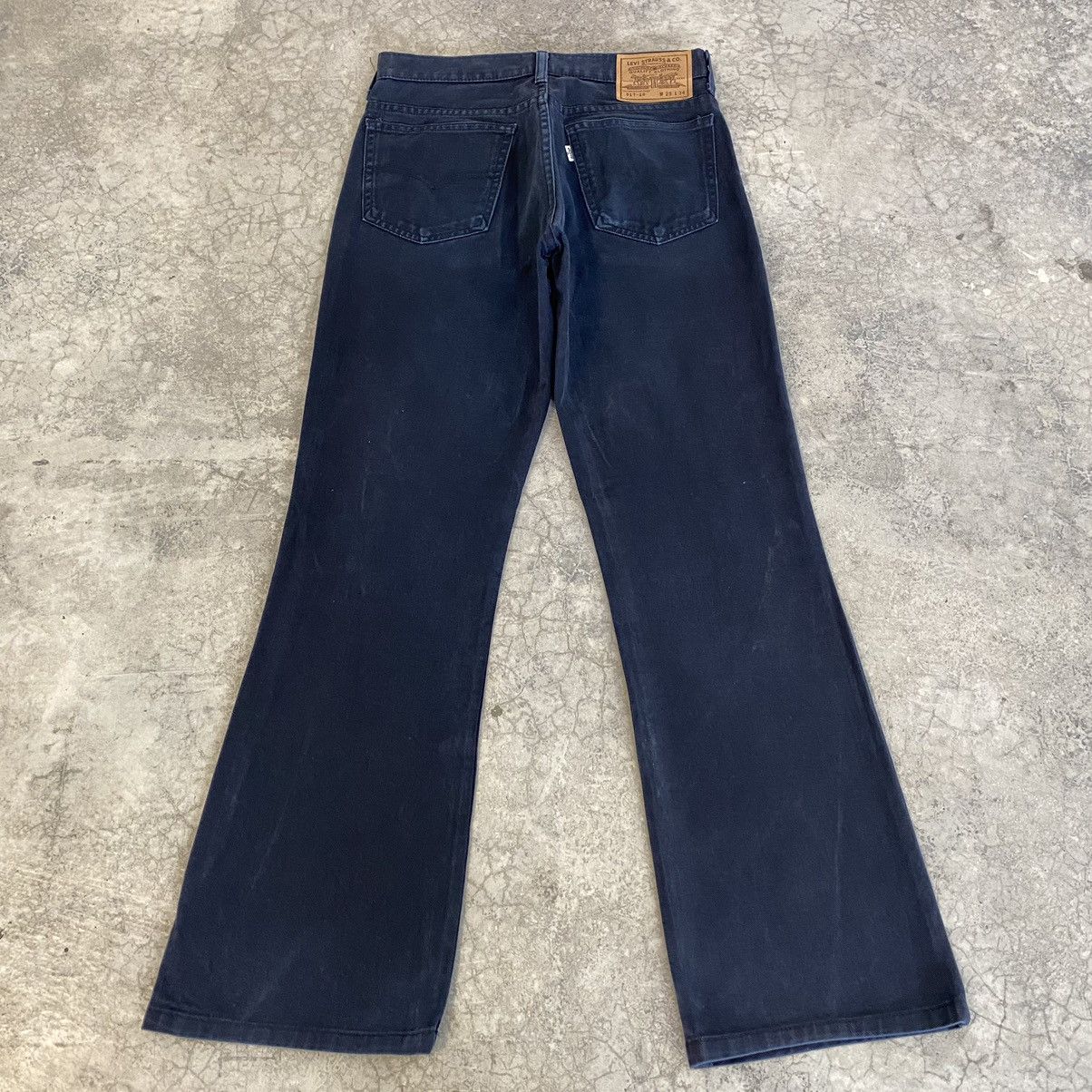 Levi's × Vintage Size 28x28.5 Vintage 1996 Levis 517 Black Flared Jeans Size US 28 / EU 44 - 13 Thumbnail