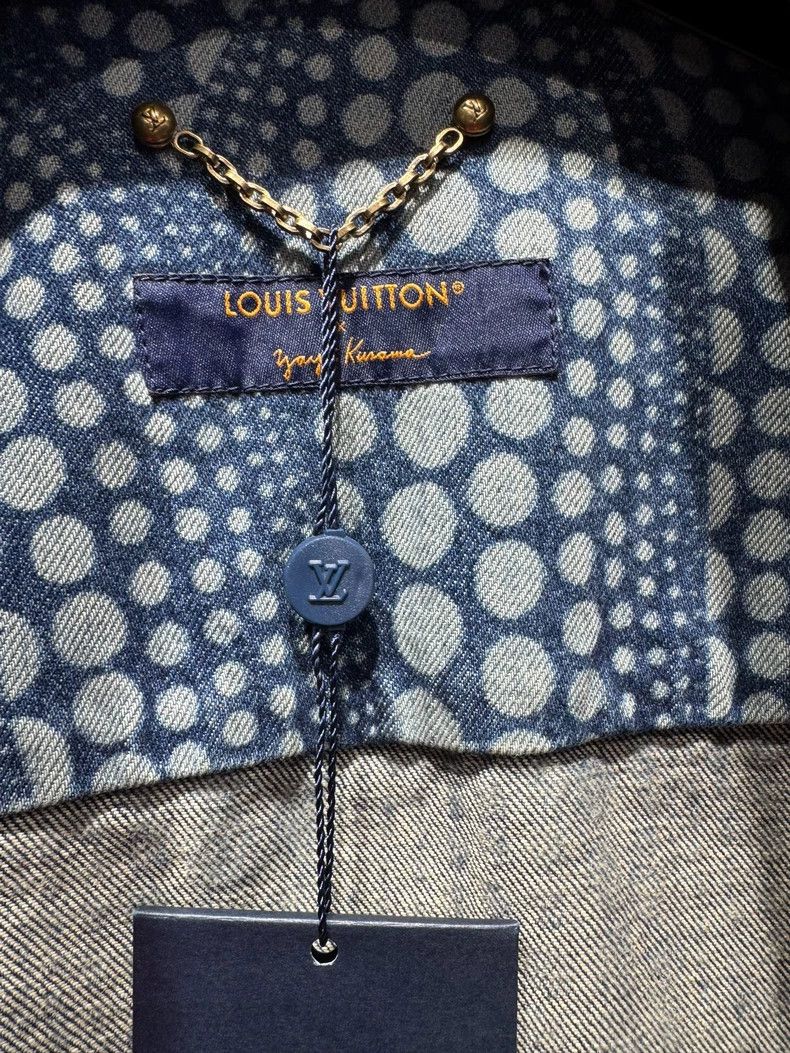 Louis Vuitton LOUIS VUITTON Pumpkin monogrammed embroidered denim jacket Size US S / EU 44-46 / 1 - 5 Thumbnail