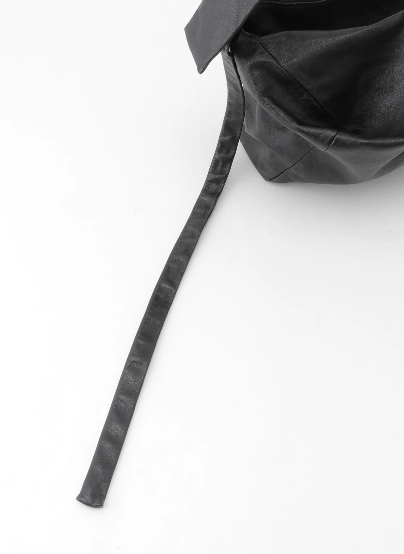 Yohji Yamamoto Discord Yohji Yamamoto - Triacetate Puff Shoulder Bag (S) Size ONE SIZE - 7 Thumbnail