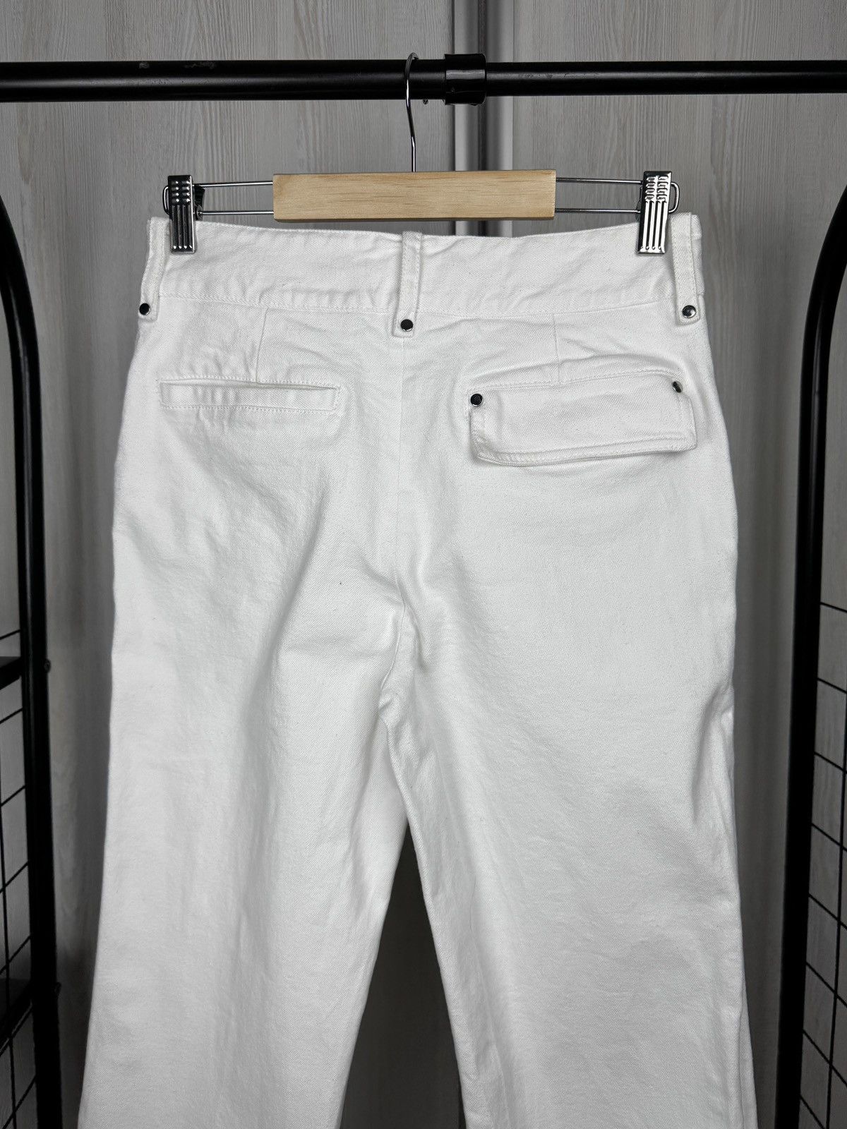JW Anderson JW Anderson white straight wide leg denim jeans pants rare Size 26" / US 2 / IT 38 - 9 Thumbnail