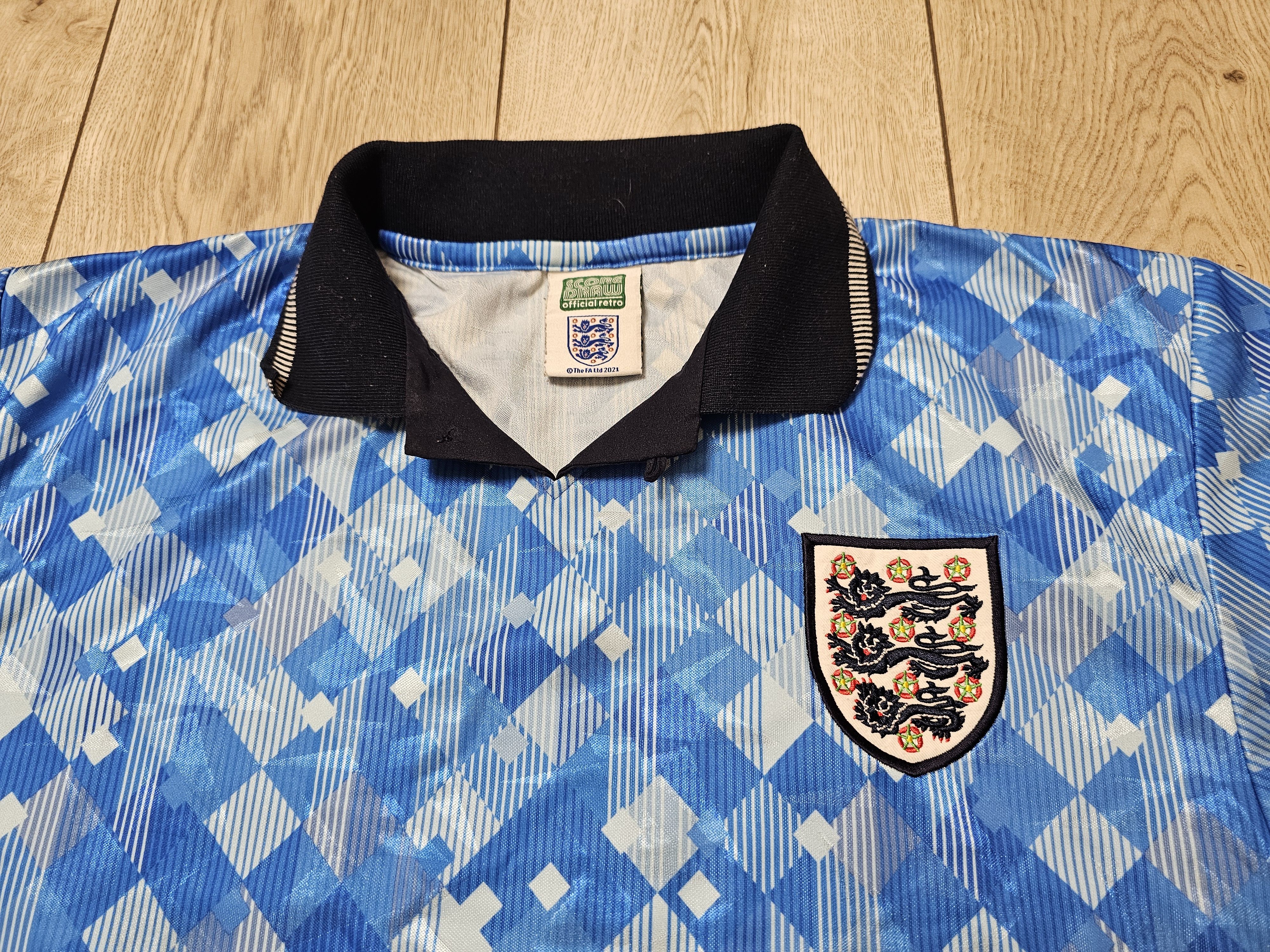 Vintage ENGLAND 1990 1992 THIRD FOOTBALL SHIRT SOCCER JERSEY Size US M / EU 48-50 / 2 - 3 Thumbnail