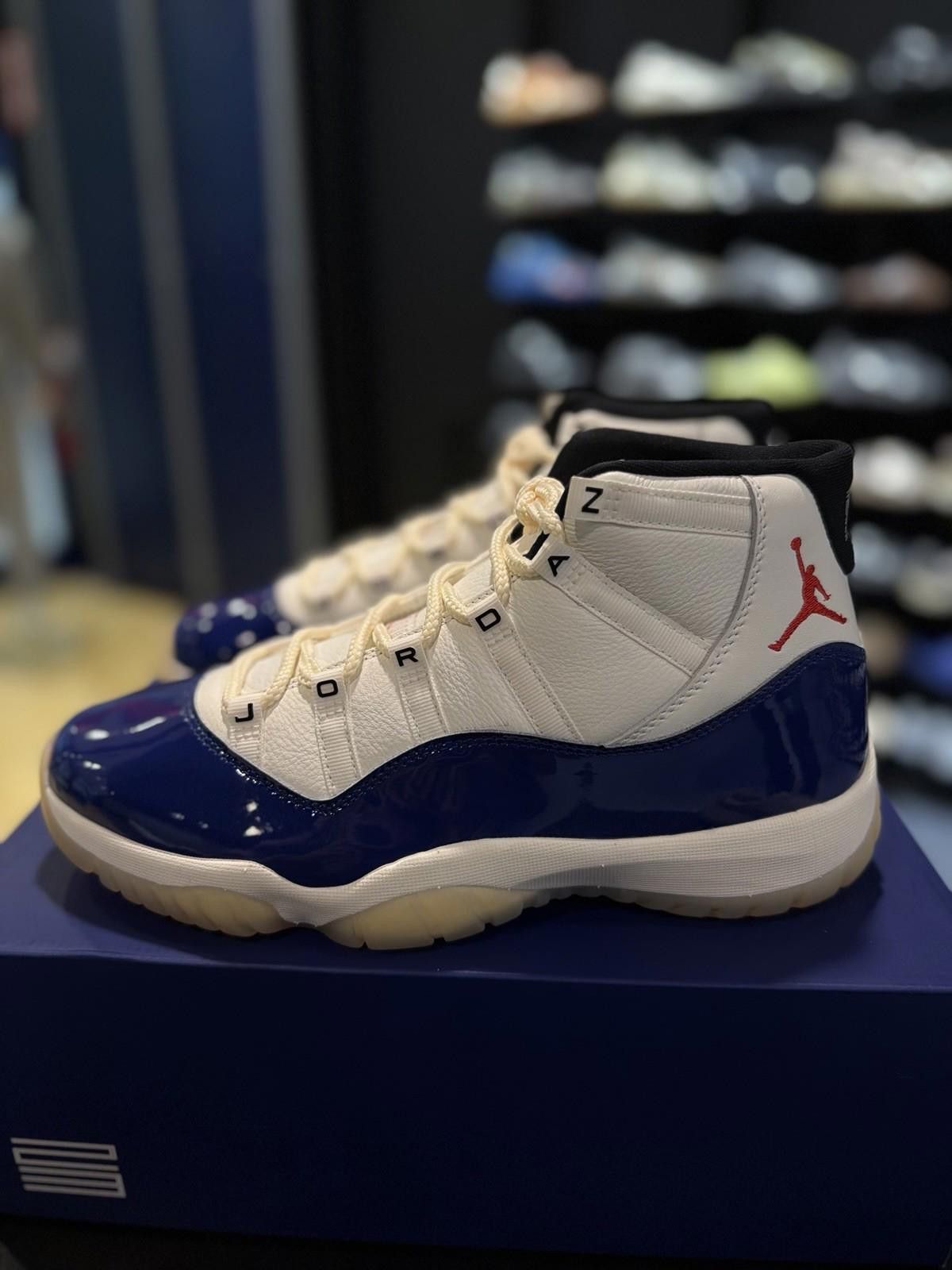 Jordan Brand Air Jordan 11 Retro Rare Air IH0296-400 Size 11 NEW Size US 11 / EU 44 - 11 Thumbnail
