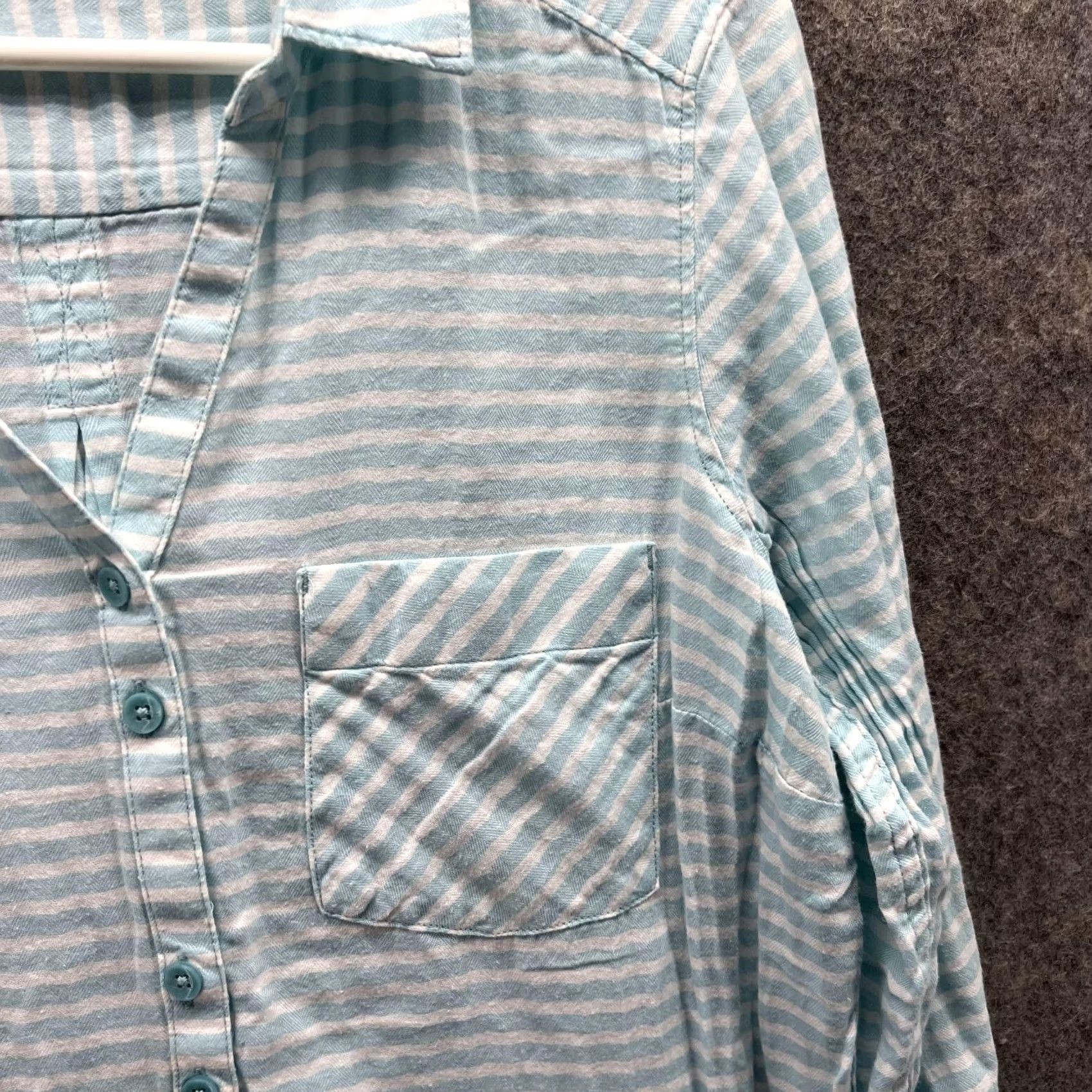 Vintage Columbia Shirt Women Medium Blue Striped Button-Down Casual Preppy Size M / US 6-8 / IT 42-44 - 4 Thumbnail