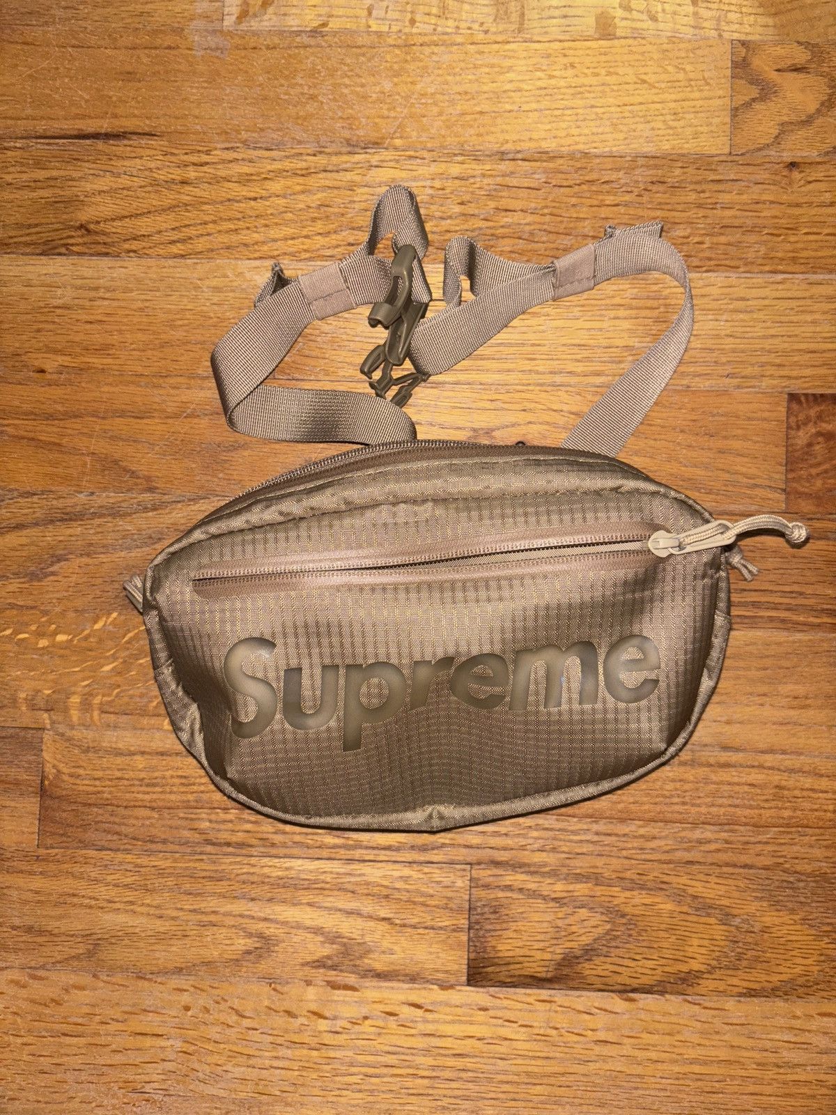 Supreme Supreme Tan Fanny Pack Size ONE SIZE - 1 Thumbnail