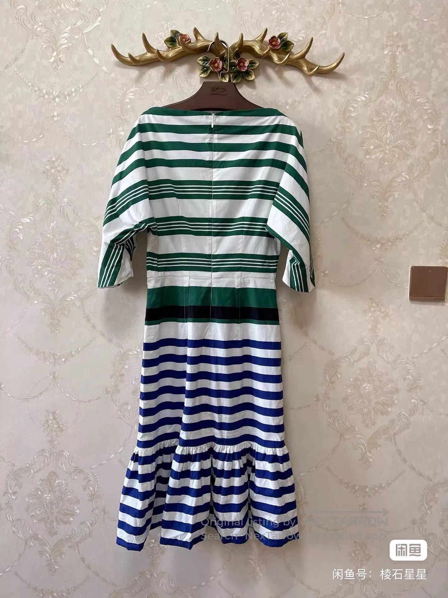 Prada Prada Runway Beach Series Dress. Size M / US 6-8 / IT 42-44 - 7 Thumbnail