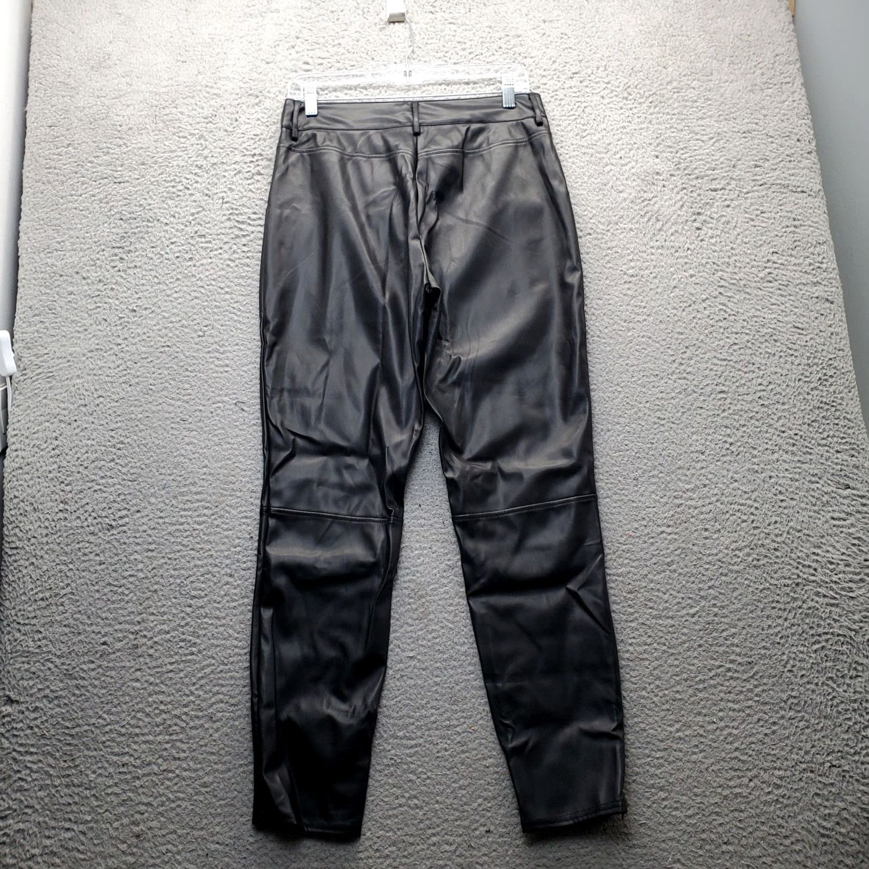 Vintage ShoeDazzle Womens M Black Faux Leather Pants Zip Pockets Flat Front Skinny Leg Size 32" / US 10 / IT 46 - 2 Thumbnail