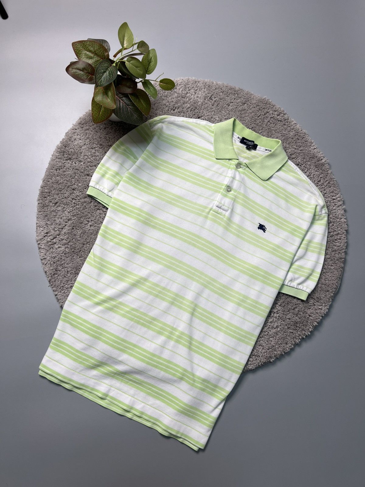 Burberry Vintage Burberry London T-shirt Rare Size US M / EU 48-50 / 2 - 1 Thumbnail