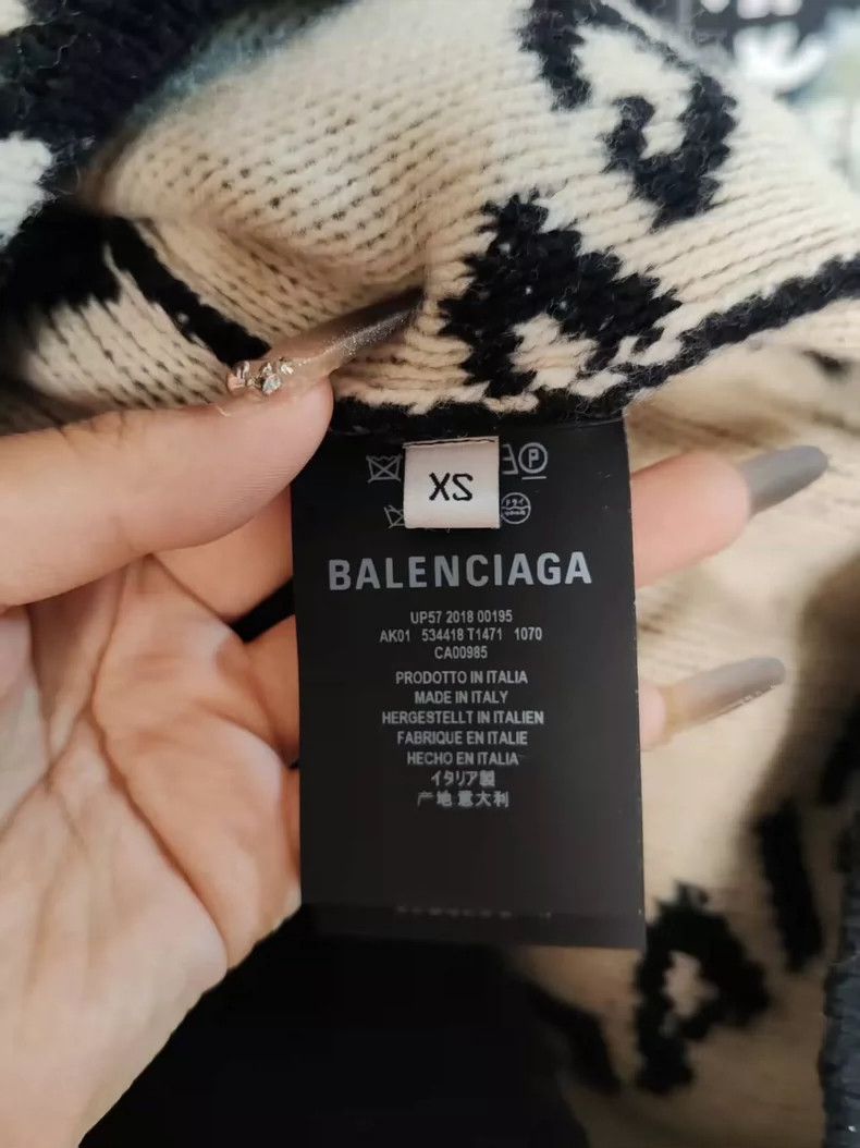 Balenciaga Balenciaga Danmaku Full Print Knit Sweater Size US XS / EU 42 / 0 - 4 Thumbnail