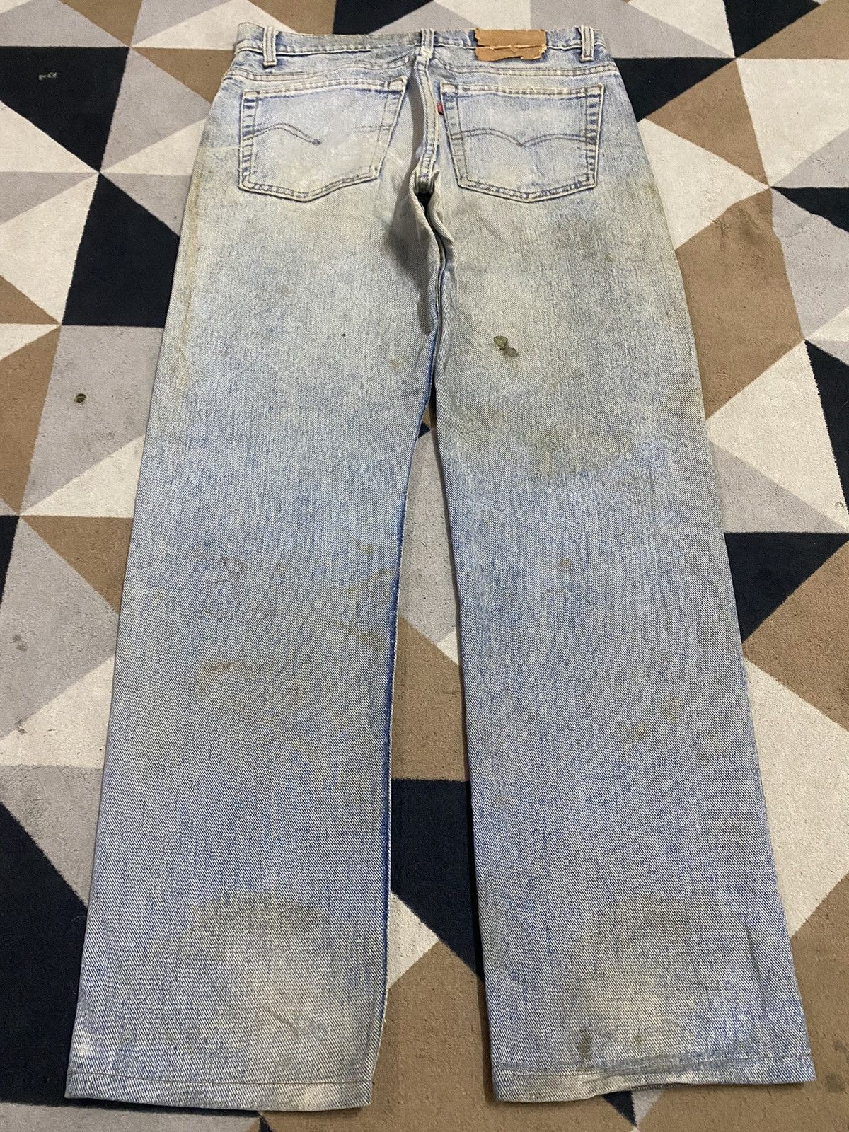Levi's Vintage Clothing Vintage Levis505 90’s Mud Wash Grunge Distressed Loose Jeans Size US 32 / EU 48 - 2 Thumbnail