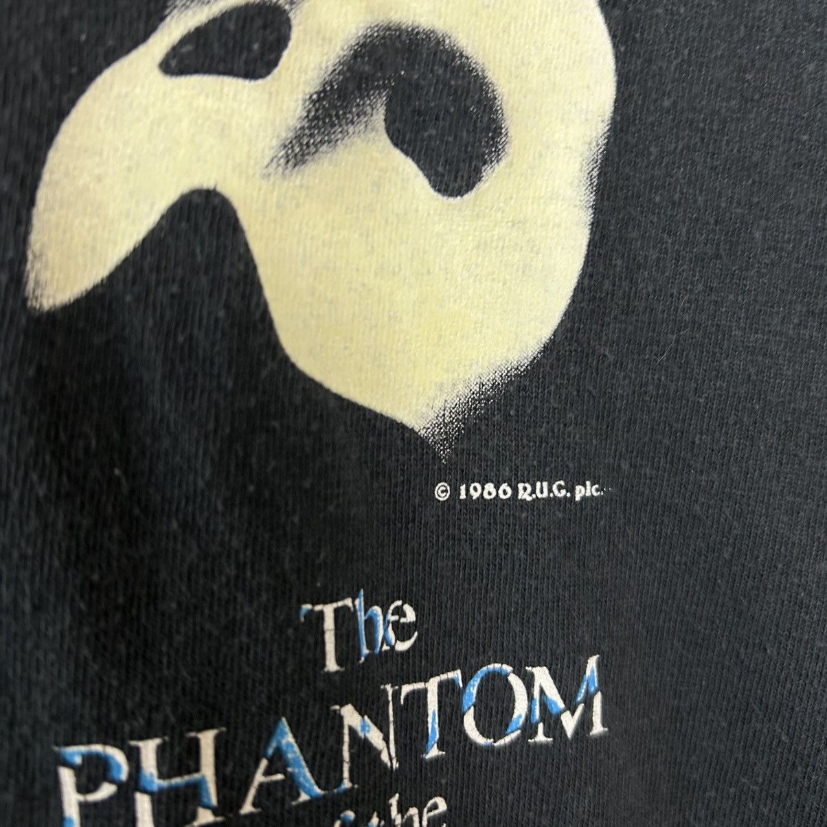 Vintage Vintage The Phantom Of The Opera 1986 movie tee size XL Size US XL / EU 56 / 4 - 4 Thumbnail