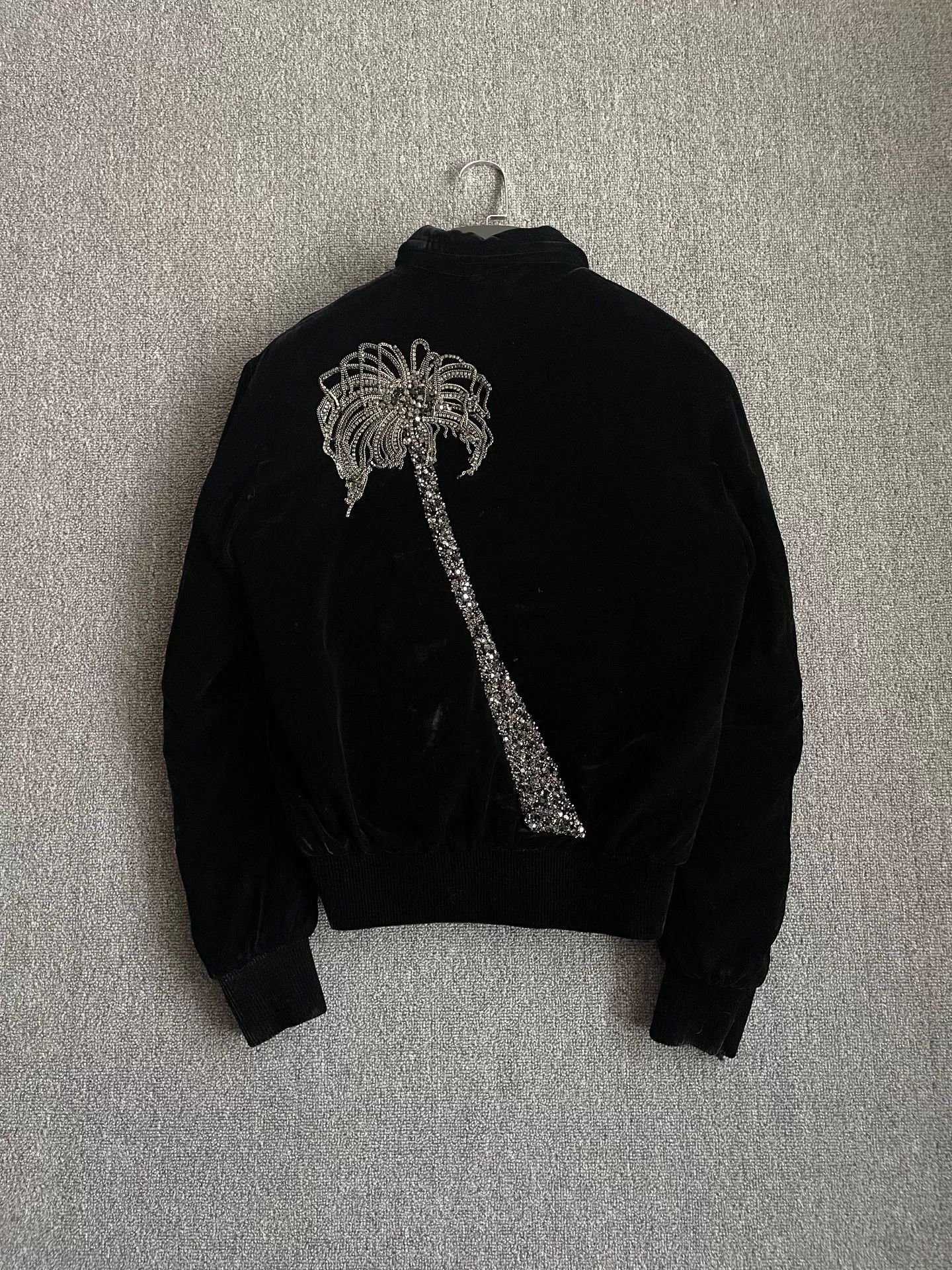 Saint Laurent Paris saint laurent black velvet jacket with rhinestones Size US M / EU 48-50 / 2 - 1 Thumbnail