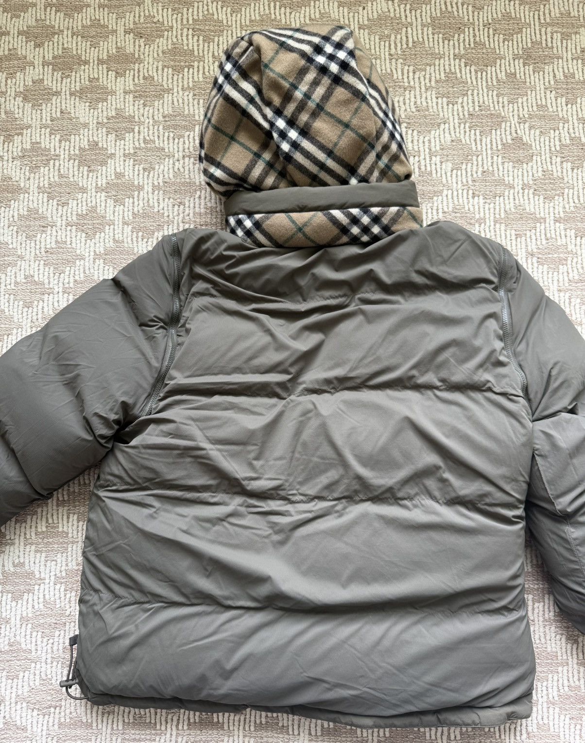 Burberry Burberry Reversible Nylon Puffer Coat Size US L / EU 52-54 / 3 - 7 Thumbnail