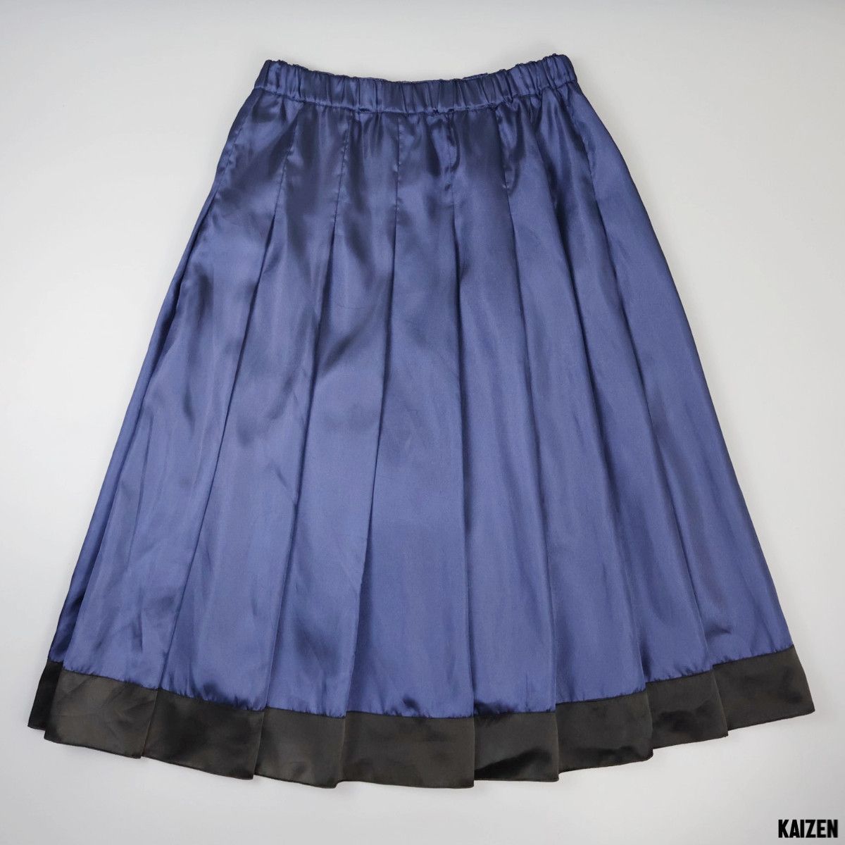 image of Comme Des Garcons - Pleated Skirt - A/w'15 in Navy Blue, Women's (Size 28)