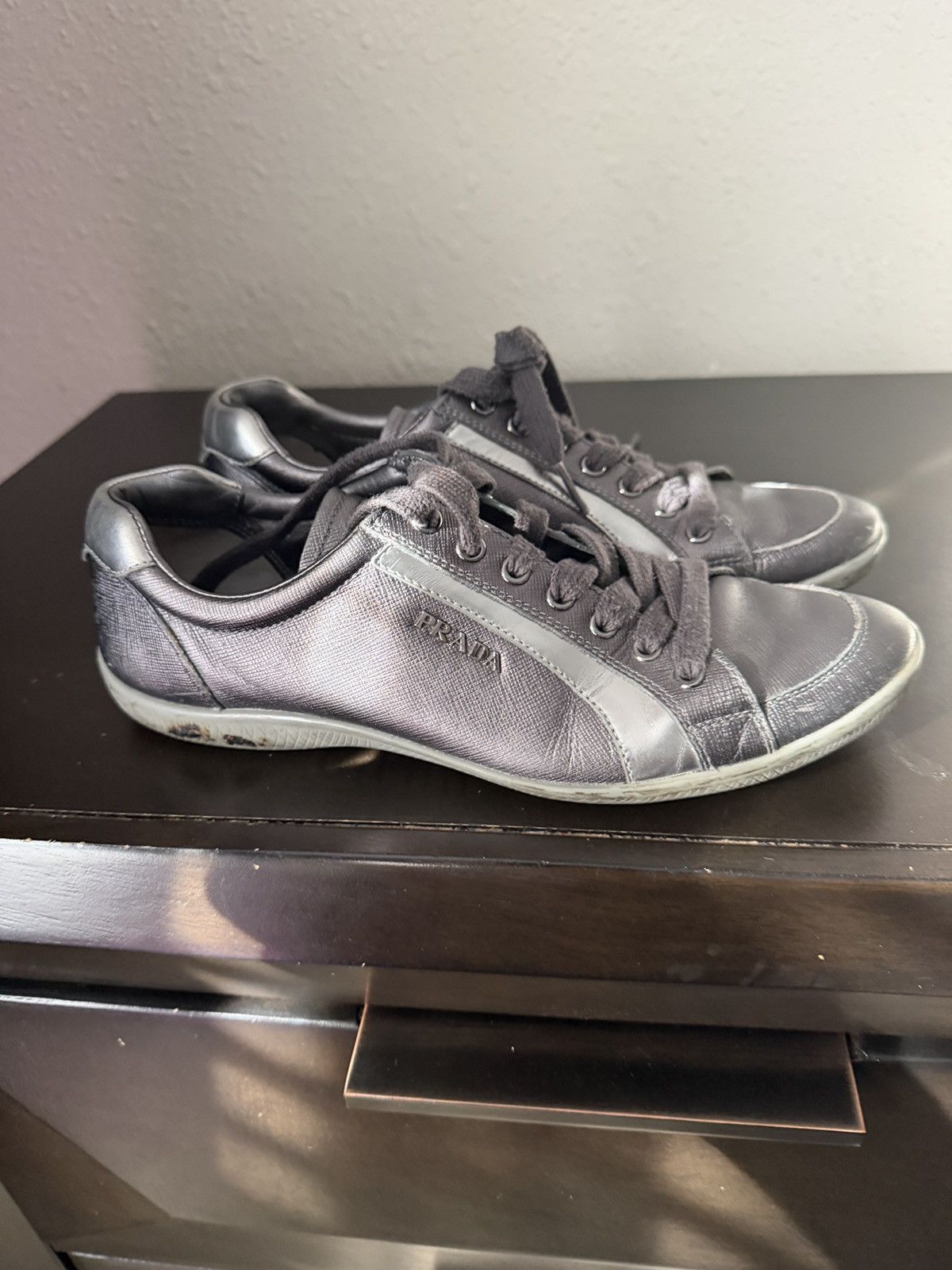 Prada Prada women shoessize 8 Size US 8 / EU 41 - 4 Thumbnail