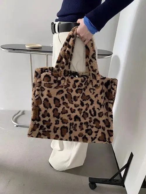 Japanese Brand Hazuki x Hatsu Leopard print lambswool tote bag Size ONE SIZE - 3 Thumbnail