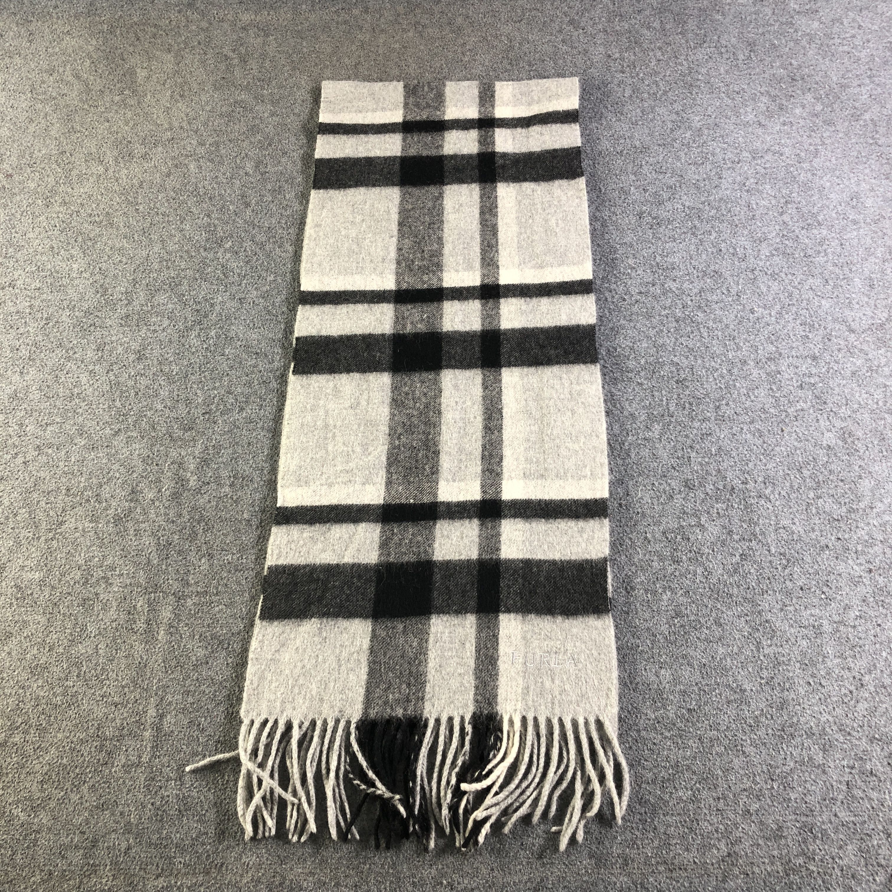 Furla Furla Wool Scarf Muffler Neckwear V2774 Size ONE SIZE - 2 Thumbnail