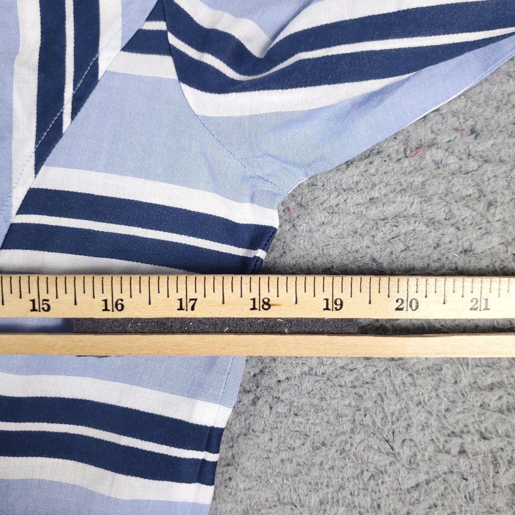 Tommy Hilfiger Tommy Hilfiger Women's Button-Up Shirt Size 6 Blue Striped Long Sleeve Casual Modern Preppy Size M / US 6-8 / IT 42-44 - 6 Thumbnail