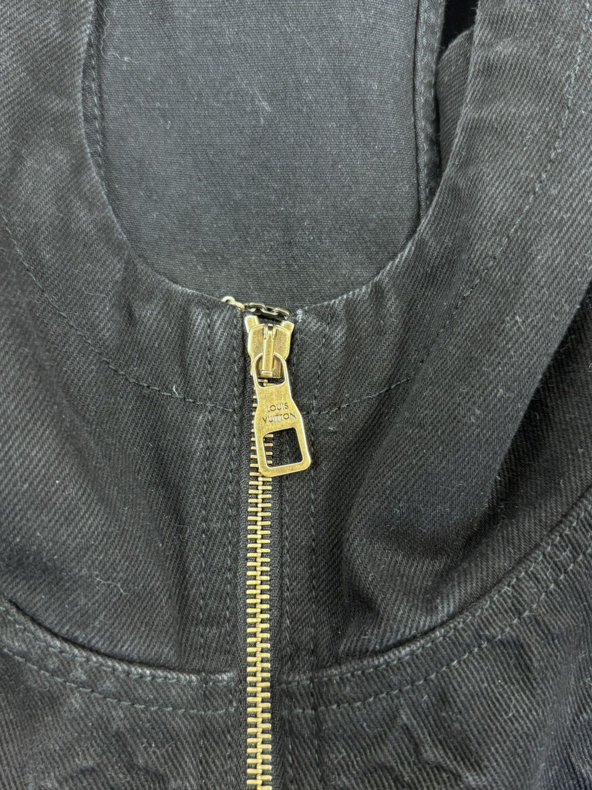 Louis Vuitton MONOGRAM DETAILED ZIP UP DENIM JACKET Size US XL / EU 56 / 4 - 4 Thumbnail