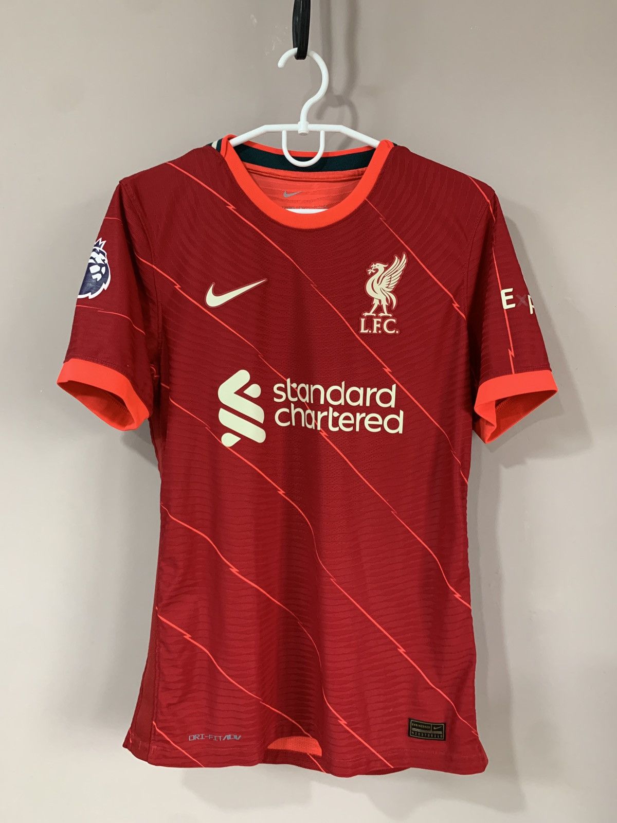 Nike Liverpool 2021 Home Football Shirt Player Issue Nike Jersey Size US M / EU 48-50 / 2 - 1 Thumbnail