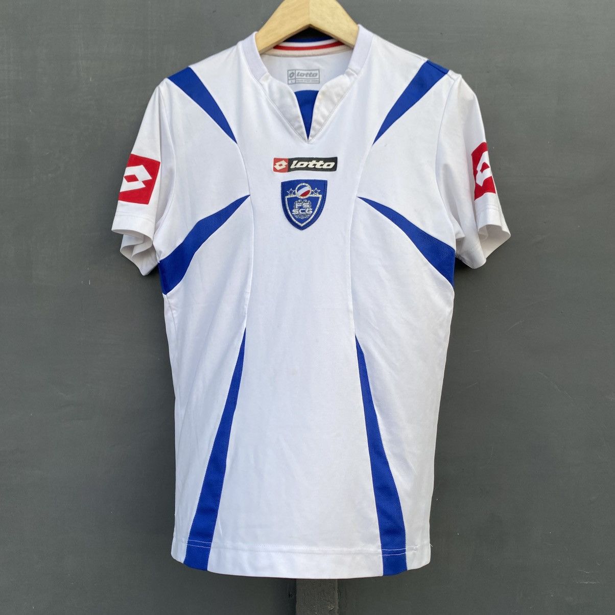 Lotto Sport × Vintage Jersey Serbia & Montenegro Yugoslavia Size US L / EU 52-54 / 3 - 1 Thumbnail