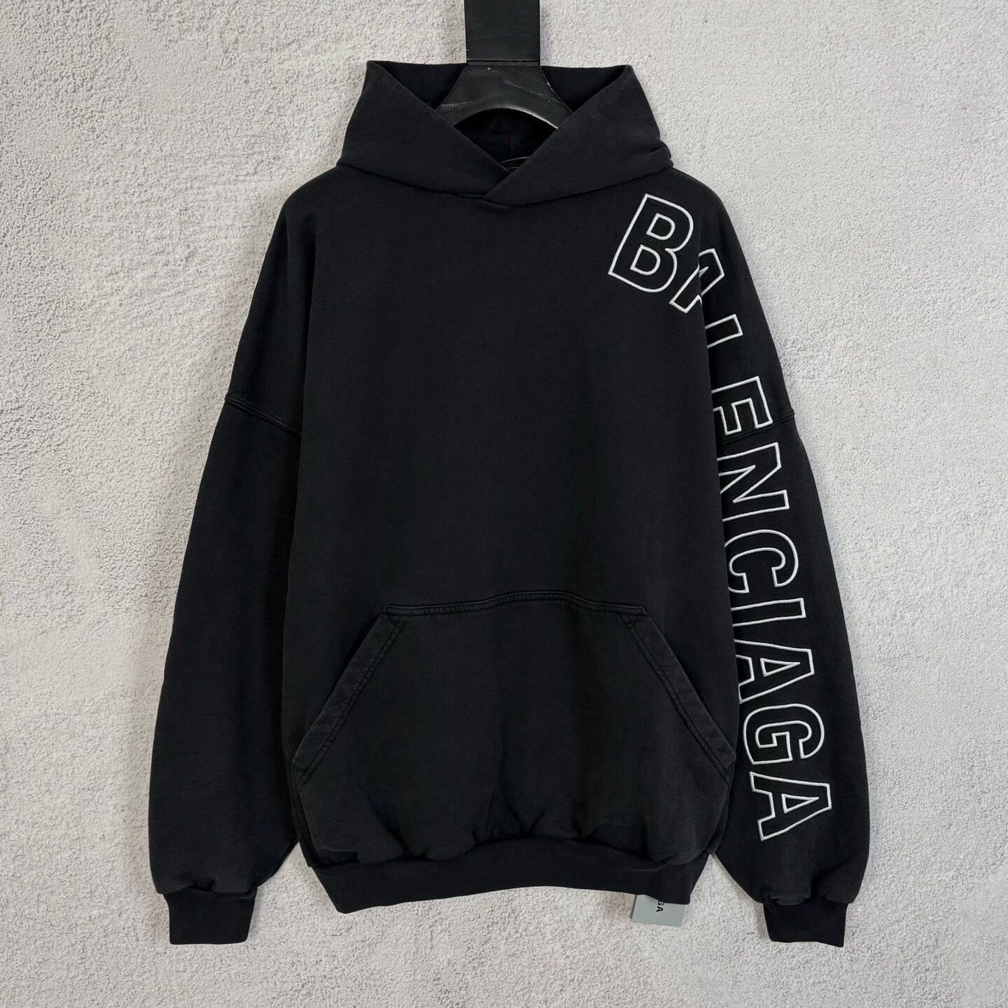 Balenciaga balenciaga logo print black hoodie sweatshirt Size US L / EU 52-54 / 3 - 1 Thumbnail