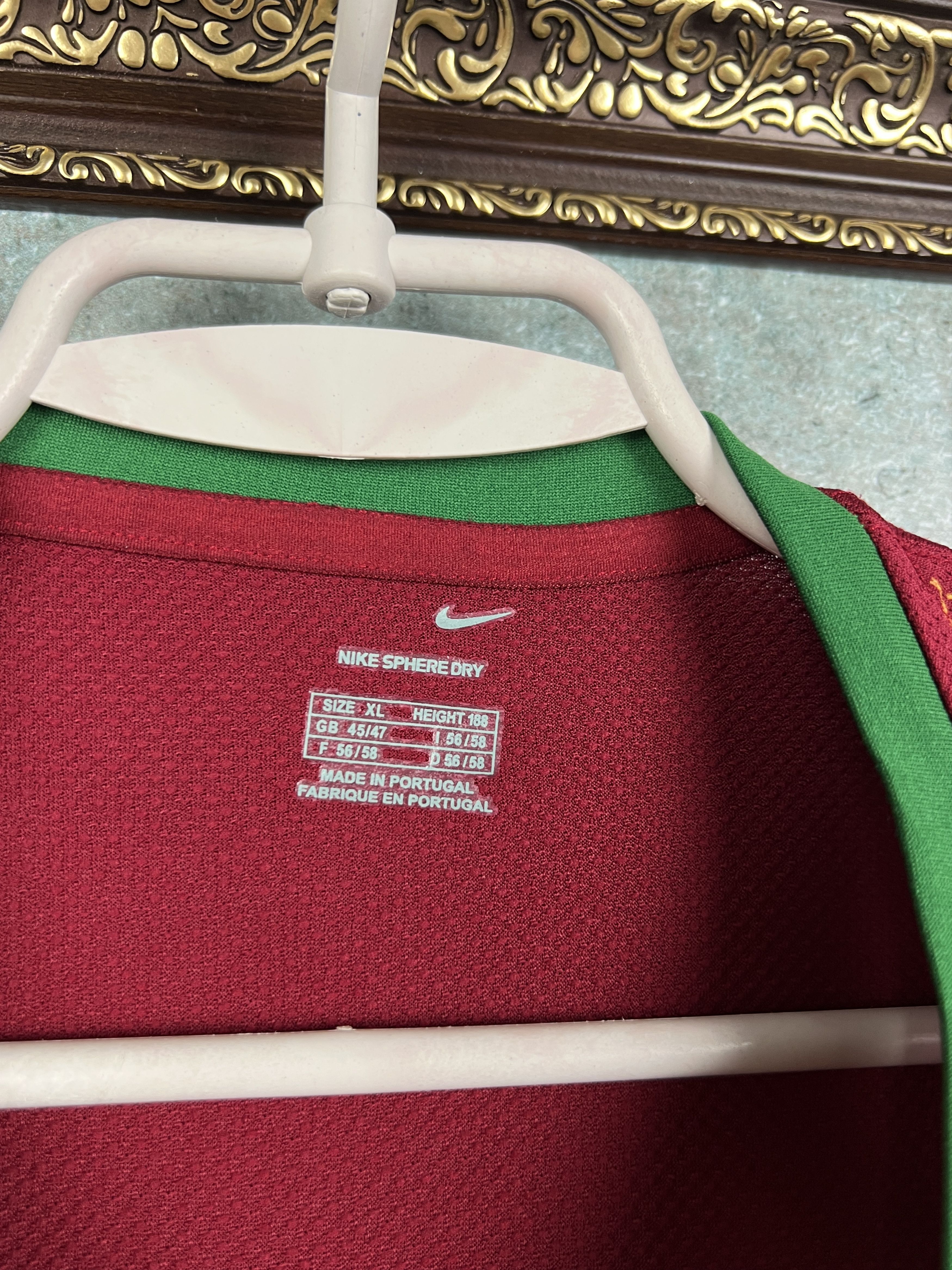 Nike Portugal Home football shirt Soccer Jersey Trikot National Size US XL / EU 56 / 4 - 6 Thumbnail