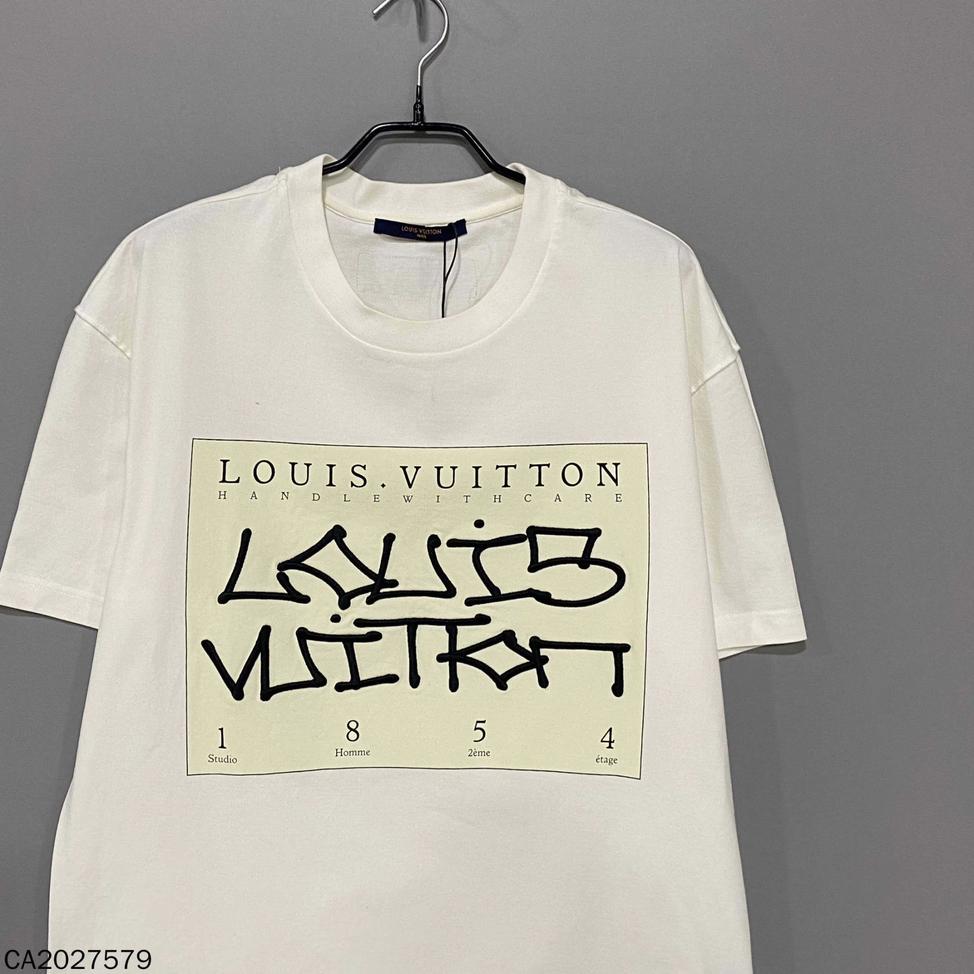 Louis Vuitton LV short sleeve tee 98 New L Size US L / EU 52-54 / 3 - 2 Thumbnail