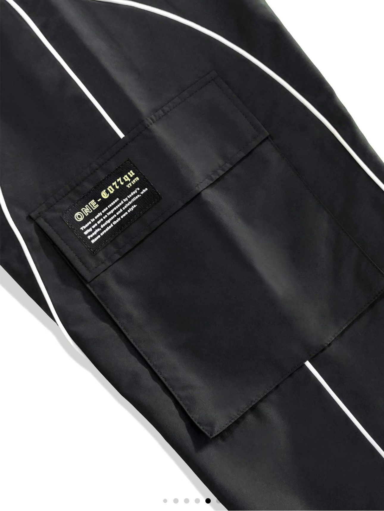 Other Men's Thin Letter Patched Contrast Binding Cargo Pants Size US 36 / EU 52 - 2 Thumbnail