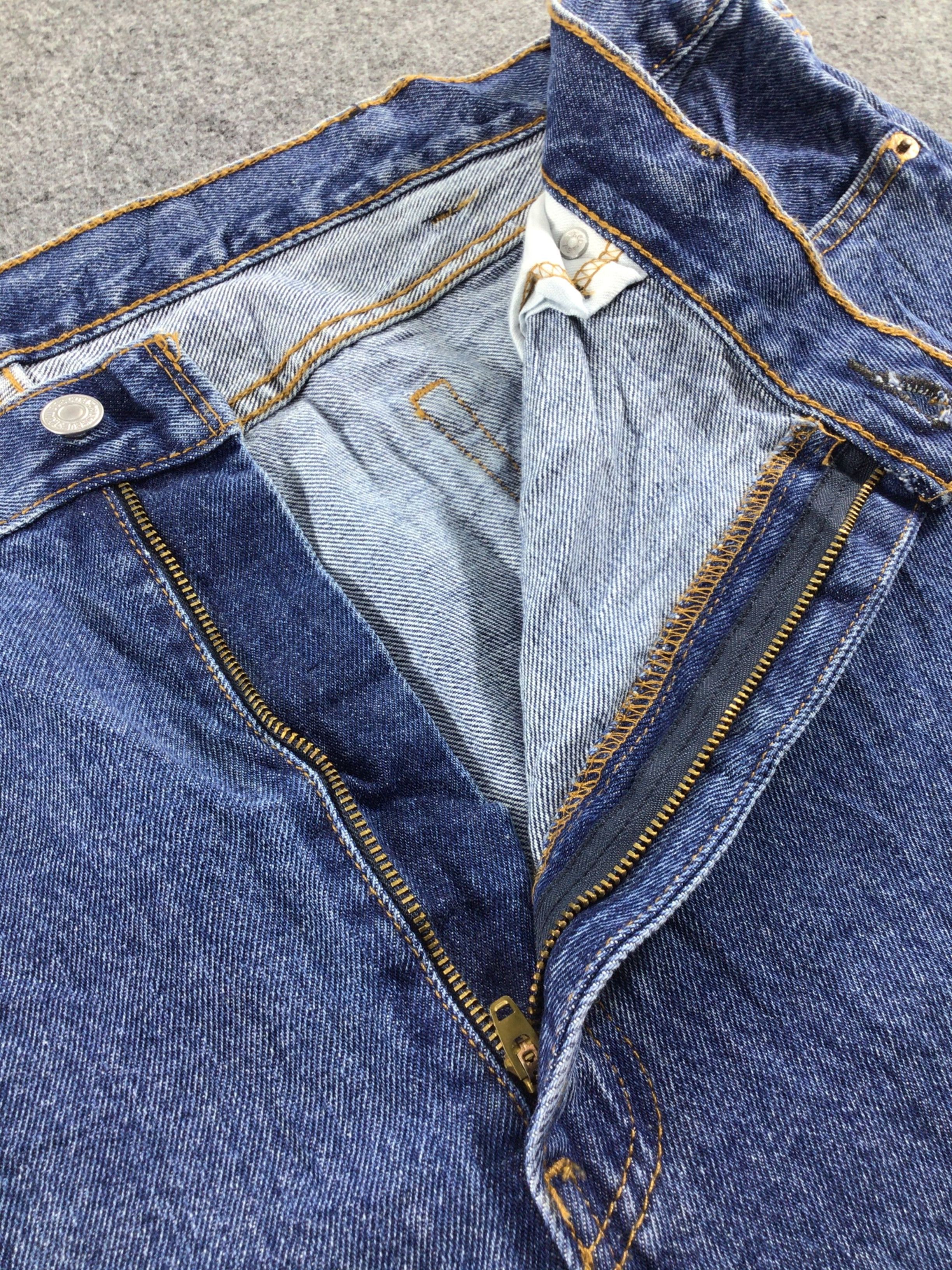 Levi's W45 NWT Vintage Levis 505 Jeans-J348 Size US 44 / EU 60 - 7 Thumbnail