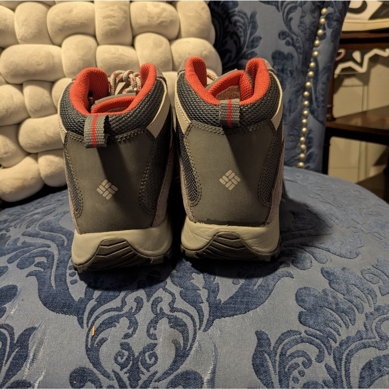 Columbia NWT Columbia Crestwood Mid Waterproof Hiking Boot size 7.5 Size US 7.5 / IT 37.5 - 2 Thumbnail
