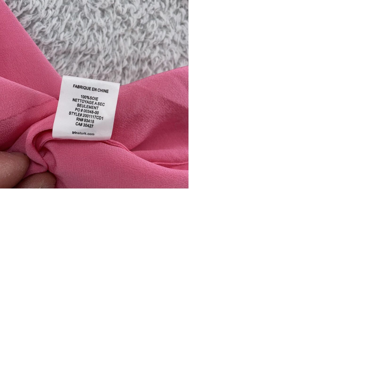 Trina Turk Trina Turk Blouse Womens XS Pink Solid Silk Regular Fit Long Sleeve V Neck Top Size XS / US 0-2 / IT 36-38 - 9 Thumbnail