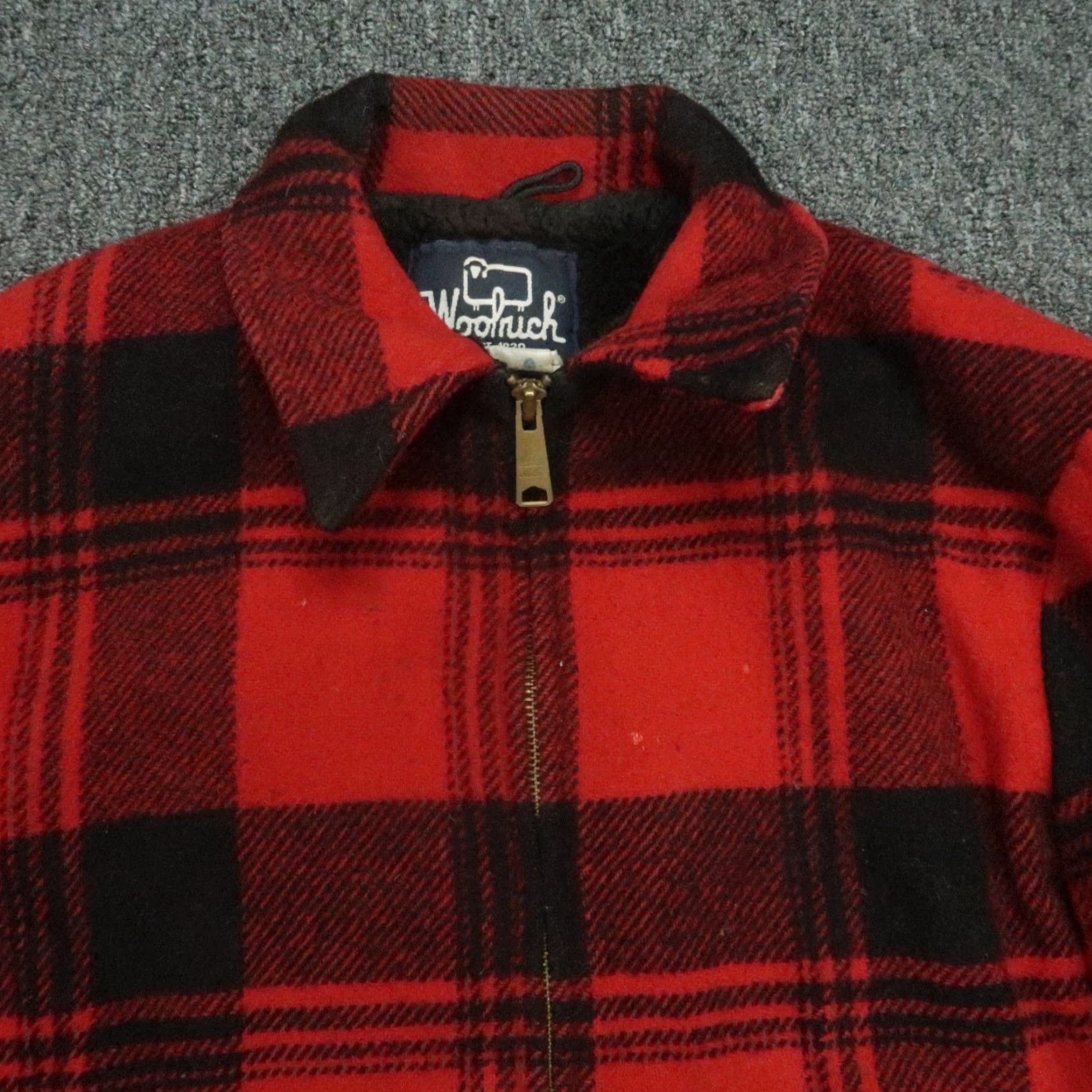 Vintage VINTAGE Woolrich Jacket Mens M Red Buffalo Plaid Wool Ful Zip Lined Woolrich Woolen Mills Overcoat Casual, Workwear Mens Size US M / EU 48-50 / 2 - 2 Thumbnail