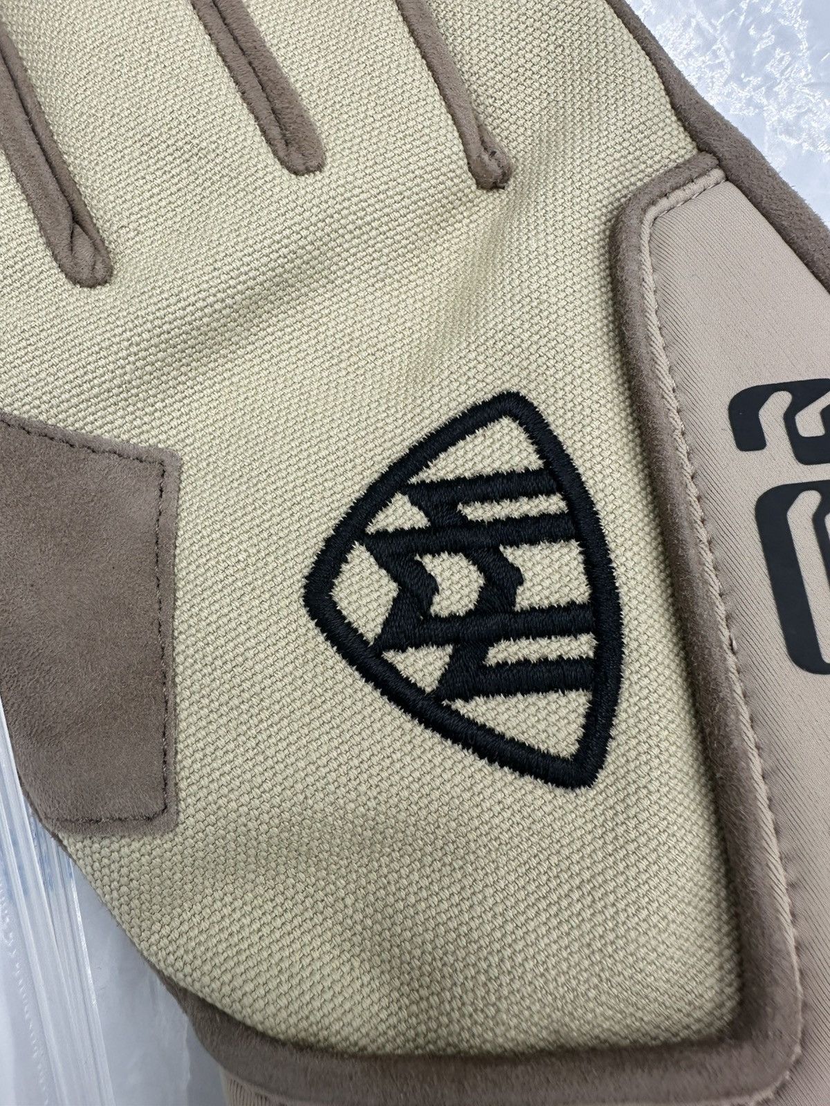 Off-White OFF WHITE X MAYBACH X VIRGIL ABLOH GLOVES Size ONE SIZE - 7 Thumbnail