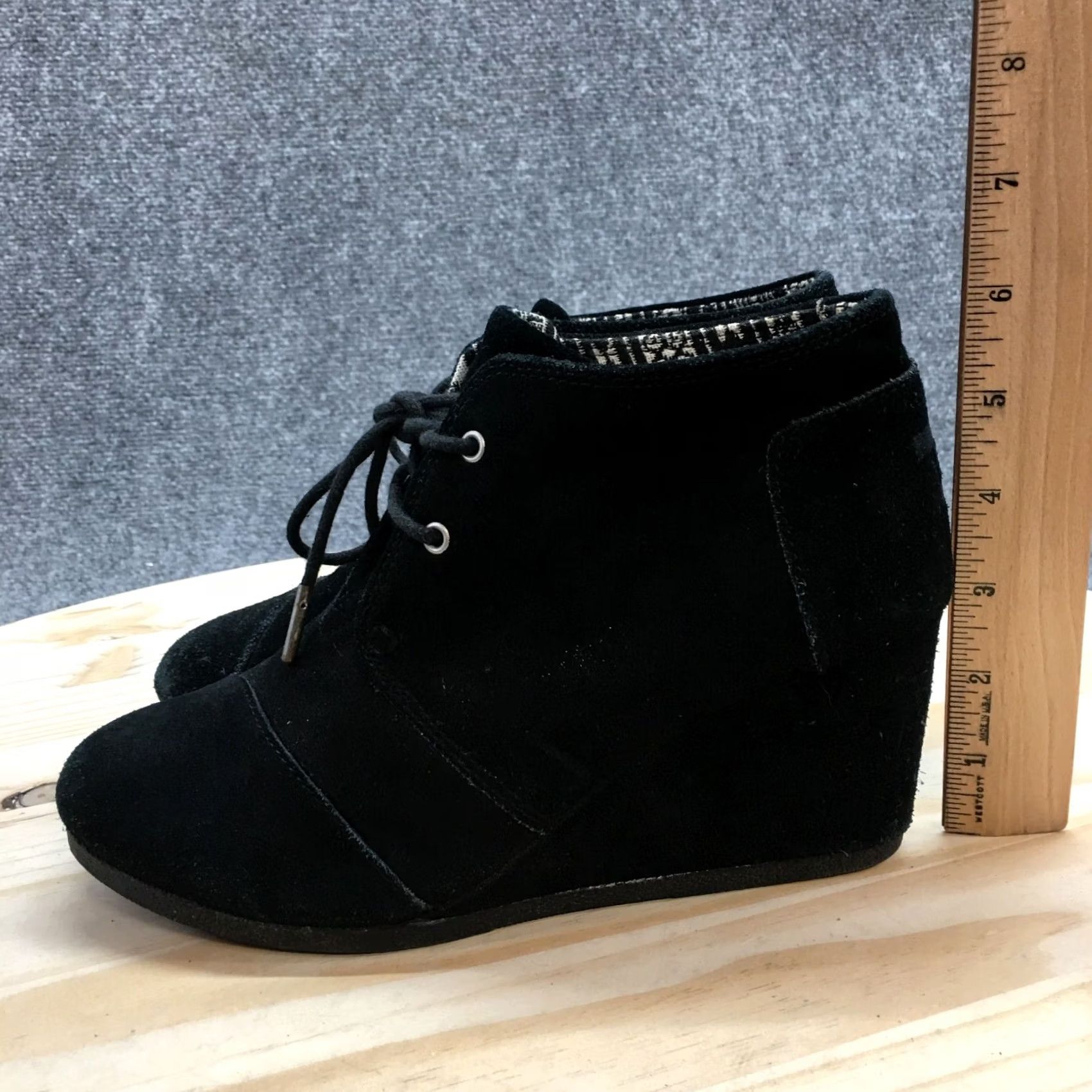 Toms TOMS Boots Womens 8 Ankle Booties Wedge Heels Casual 380515 Black Suede Lace Up Size US 8 / IT 38 - 7 Thumbnail
