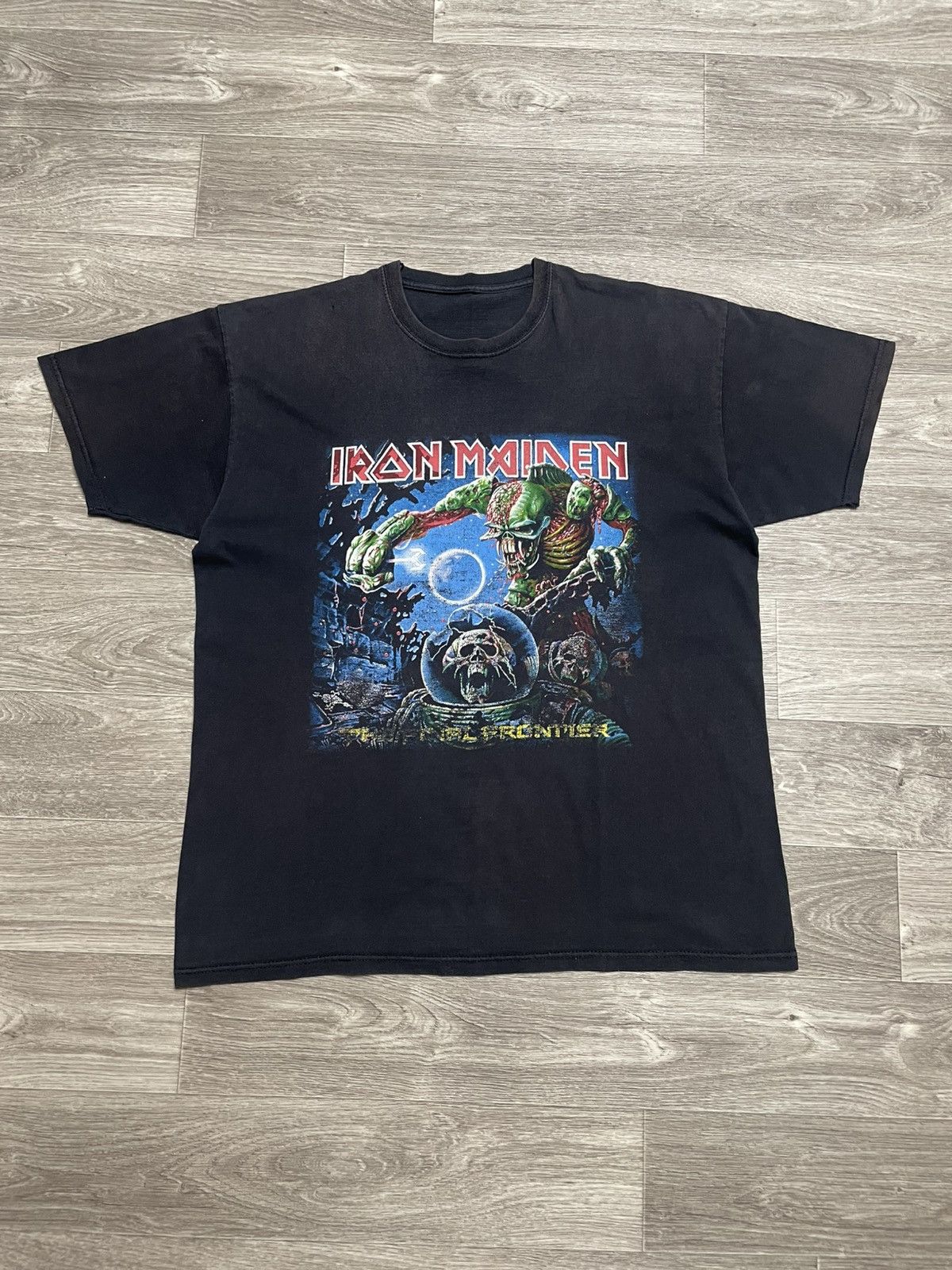 Iron Maiden Vintage Iron Maiden The Final Frontier Rock Band T-Shirt Size US L / EU 52-54 / 3 - 1 Thumbnail