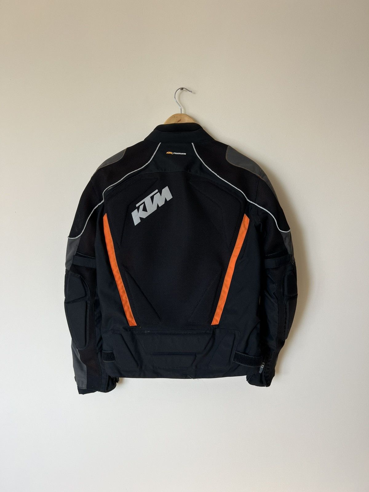 Fox Racing VTG KTM MOTO RACING FERARRI MALBORO TYPE 90s jacket Size US M / EU 48-50 / 2 - 13 Thumbnail