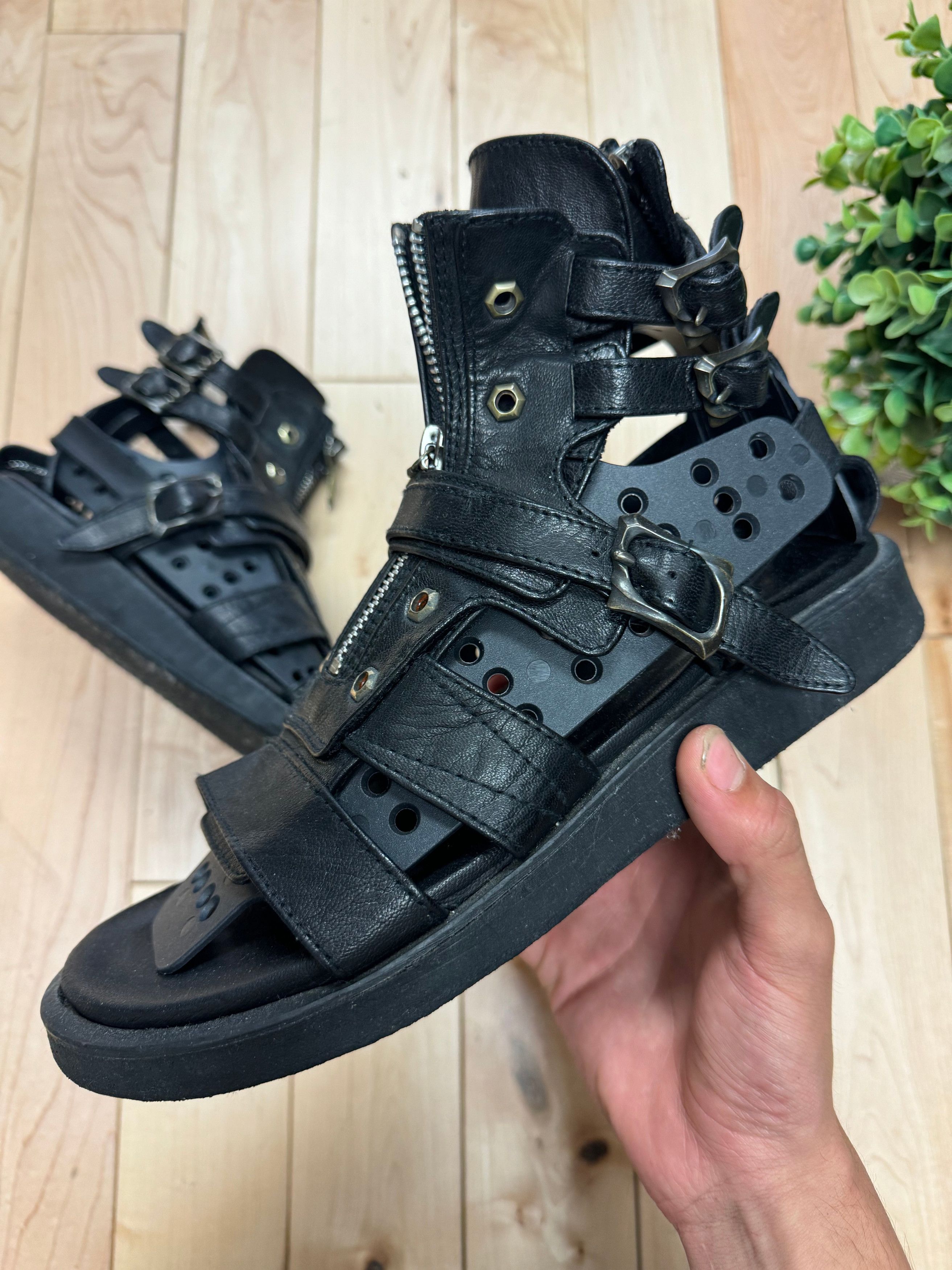 14th Addiction 14th Addiction Black Calfskin Leather ‘Gladiator’ Spartan High Top Sandals Size US 8 / EU 41 - 1 Thumbnail