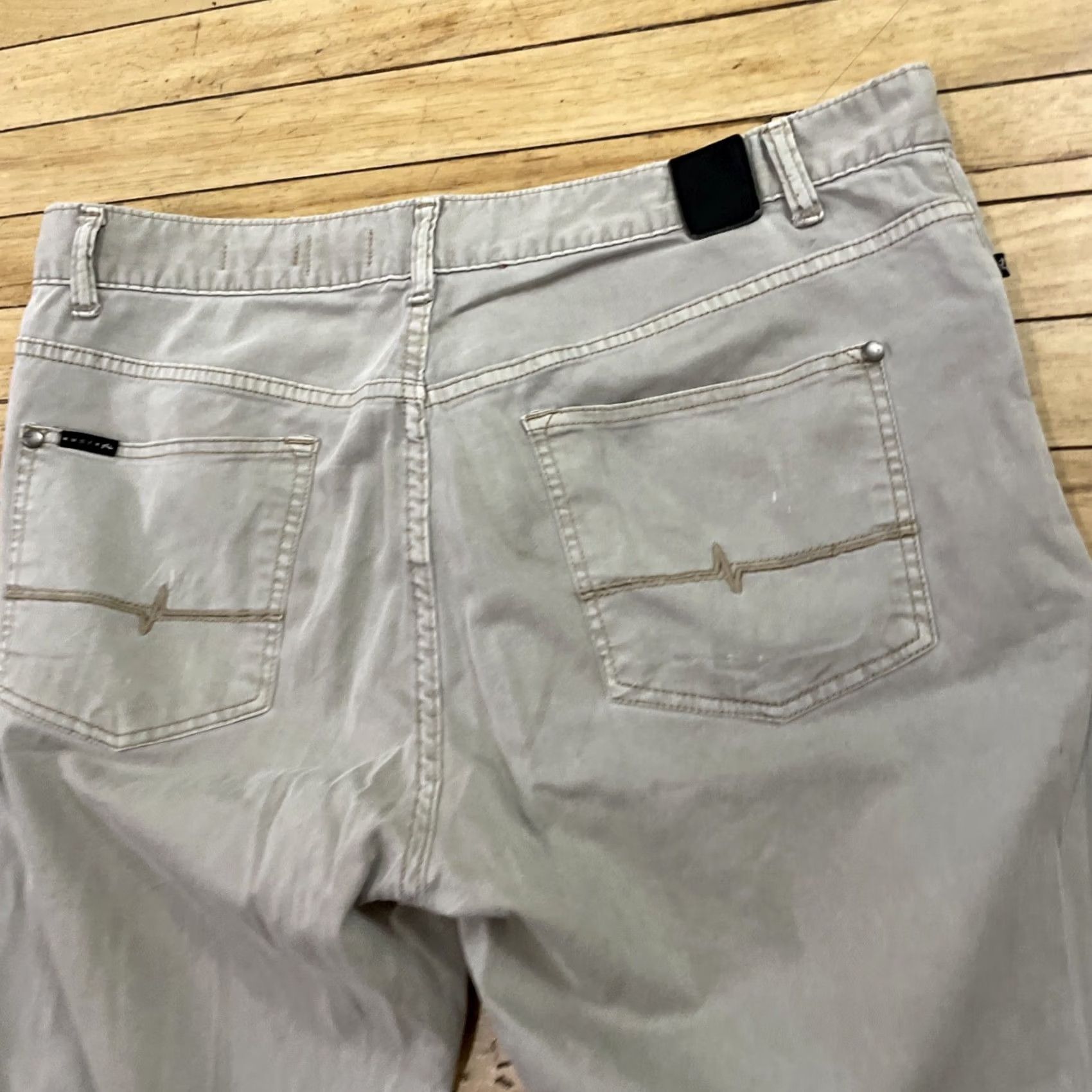 Rusty RUSTY Indi Slim Pants Men 36x32 Khaki Summer Lightweight 36W 32L Beige Slim Straight 90s Preppy Casual Workwear - Size US 36 / EU 52 - 6 Thumbnail