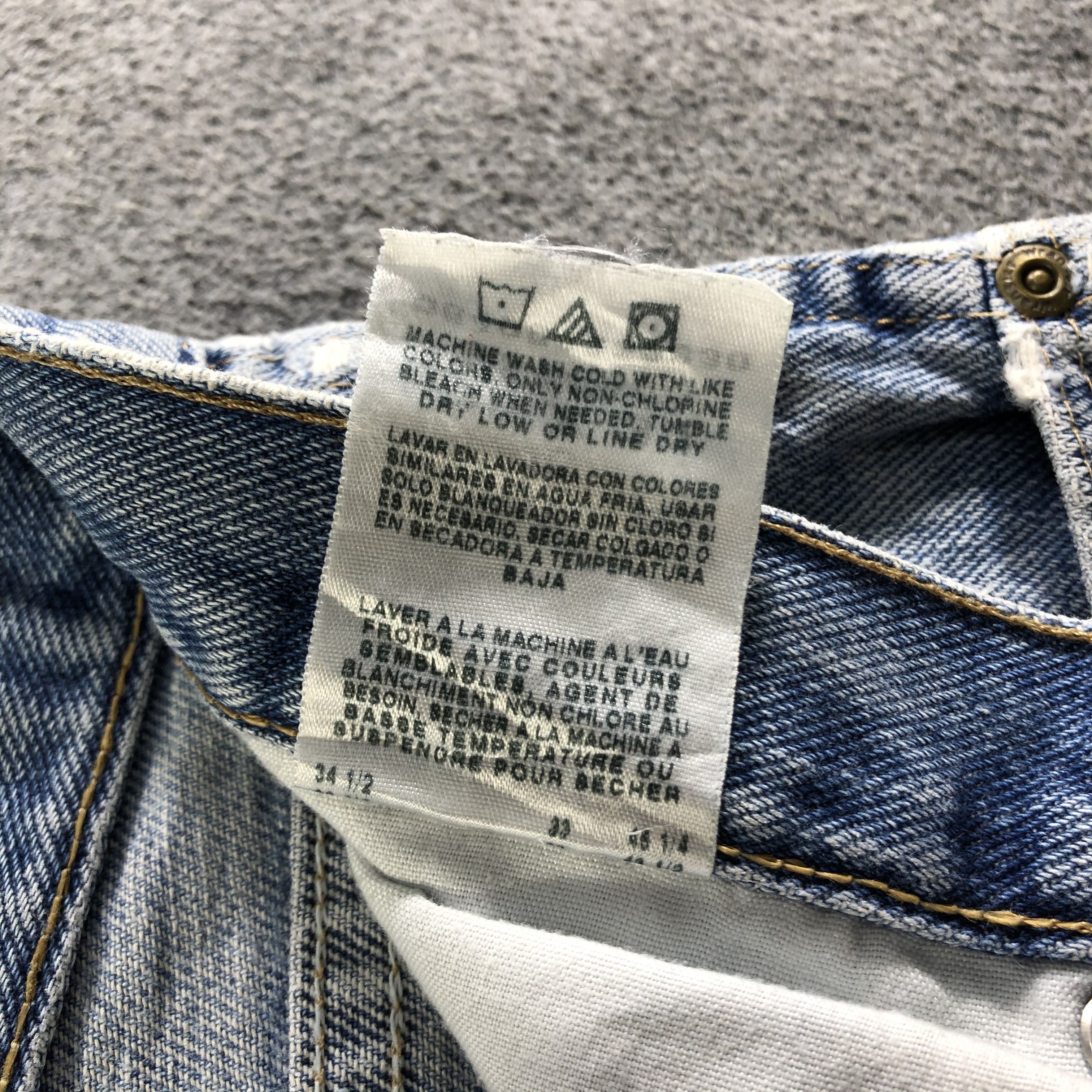 Levi's Vintage Blue Wash Levis Jeans-J3397 Size US 33 - 8 Thumbnail