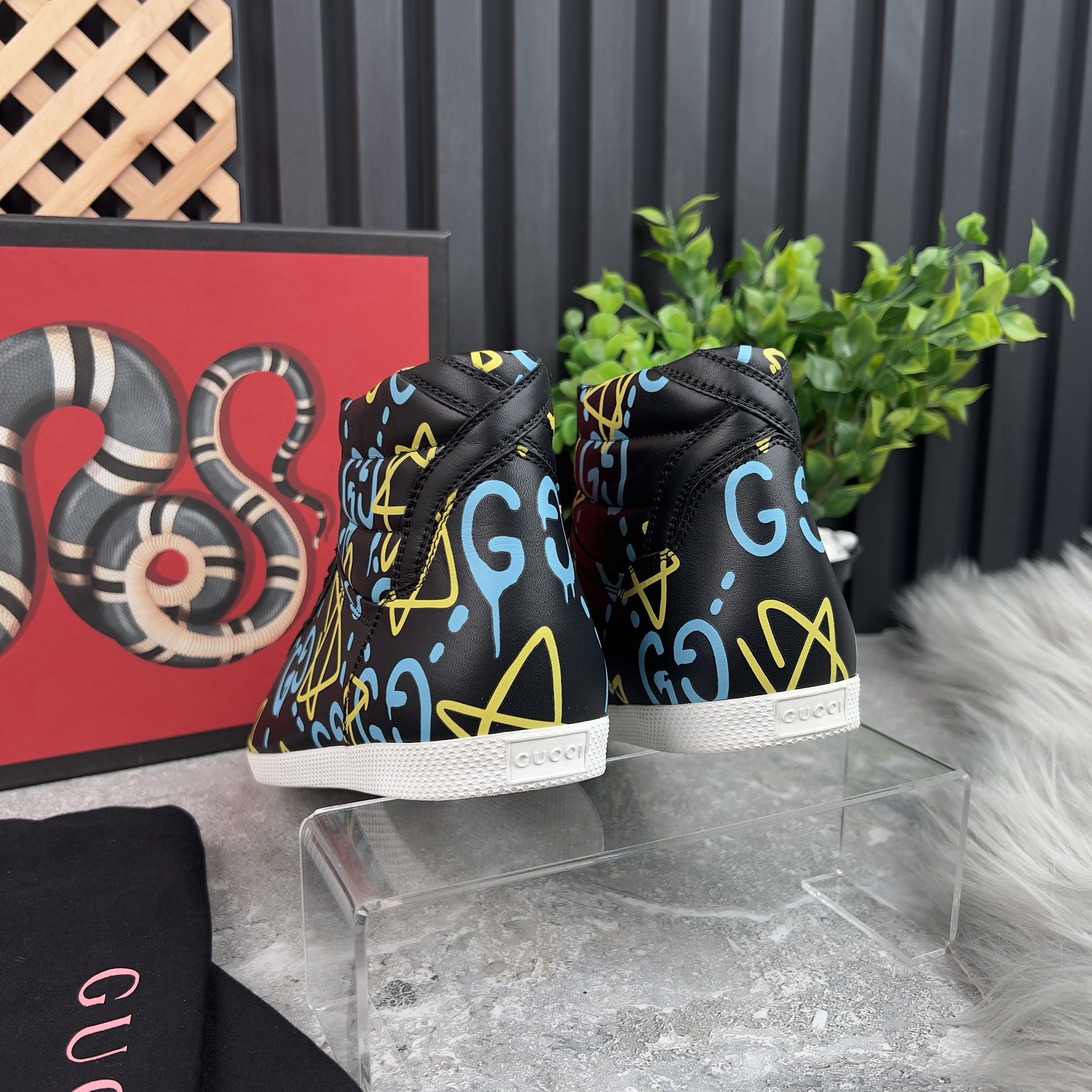 Gucci Apollo Graffiti Ghost Stars High Top Sneakers Black Logo Size US 7.5 / IT 37.5 - 8 Thumbnail