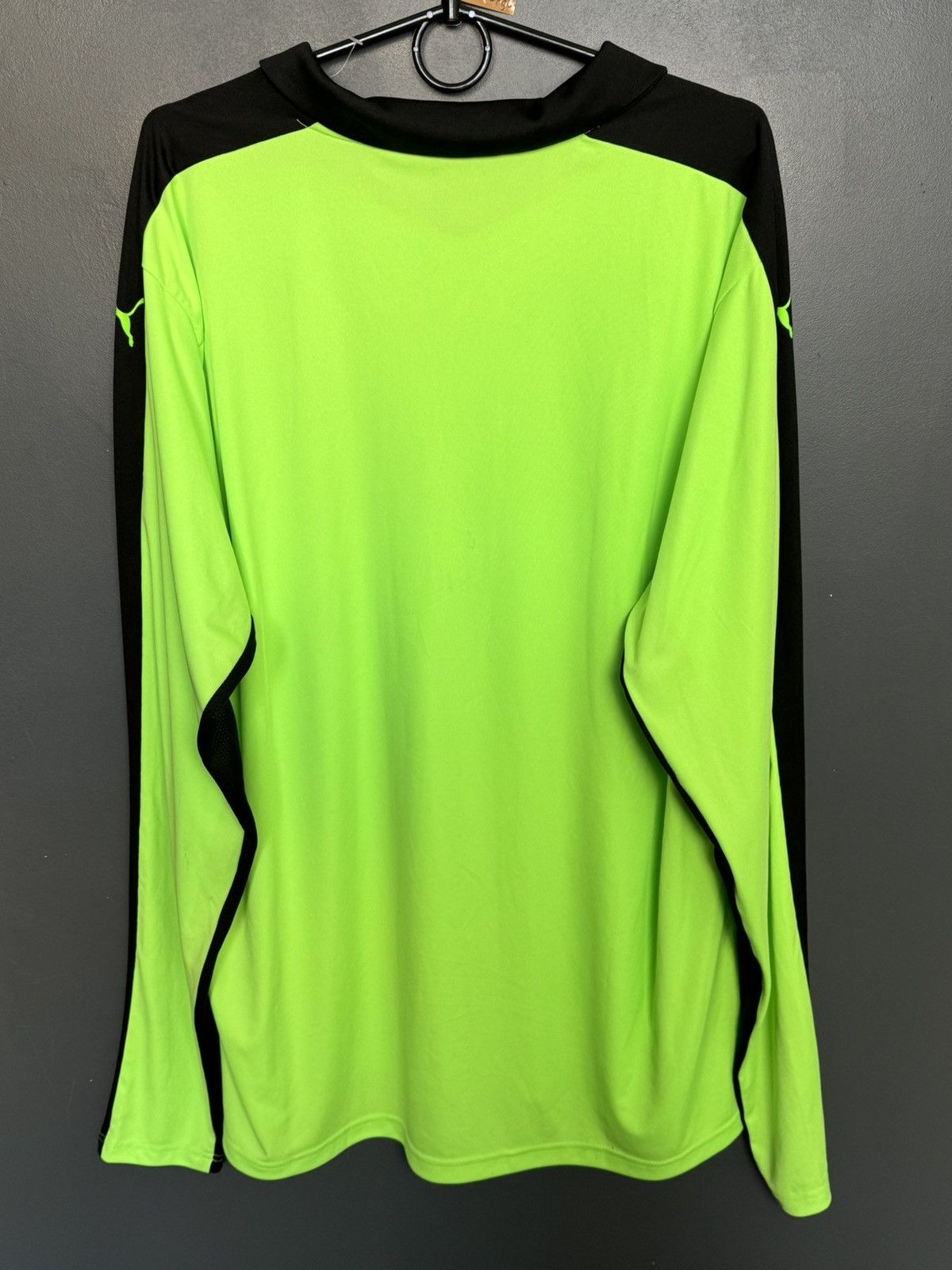 Puma Wolverhampton Wanderers 16/17 Away Football Jersey Size US XXL / EU 58 / 5 - 2 Thumbnail