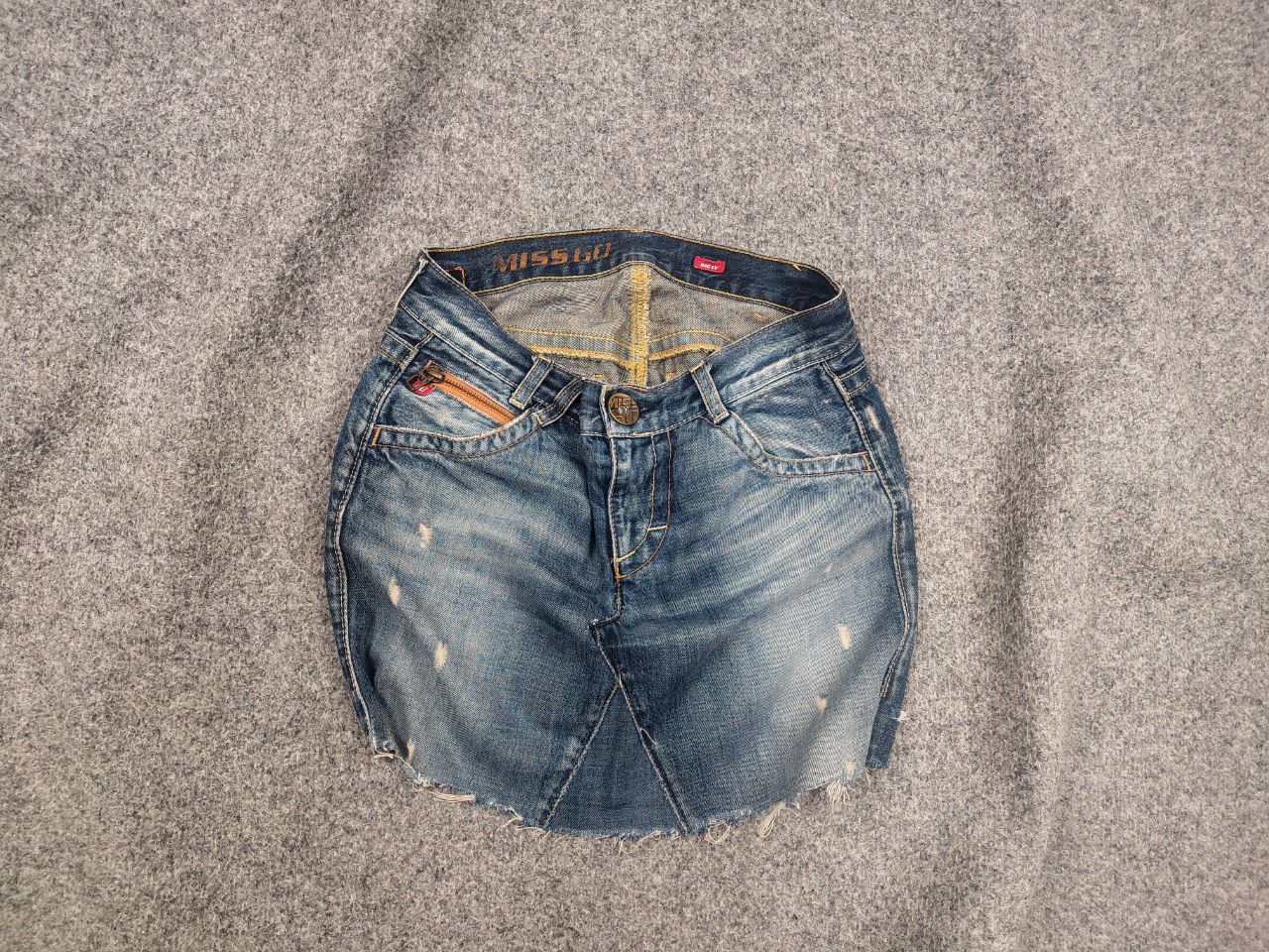 Miss Sixty Miss Sixty Vintage Y2K Distressed denim Blue Mini Skirt Size 27" / US 4 / IT 40 - 2 Thumbnail