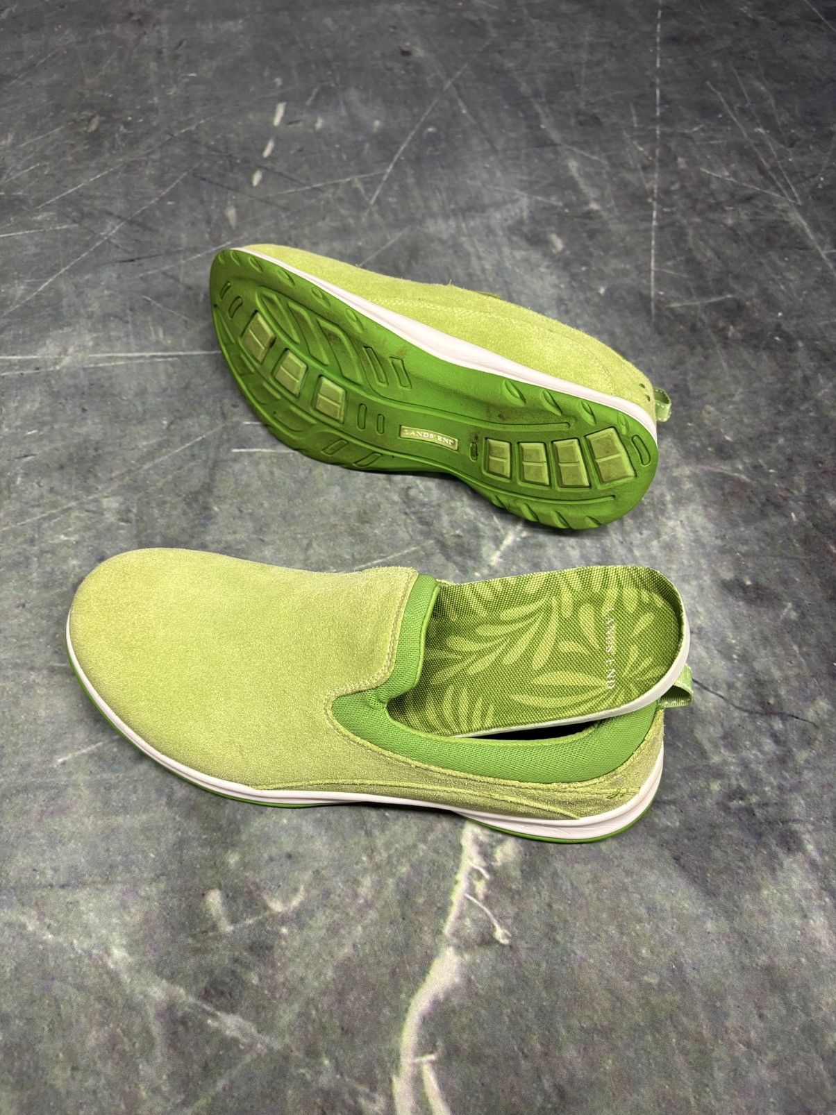 Lands' End 🍏Lands’ End Suede Garden Clog Size US 10 / EU 43 - 4 Thumbnail
