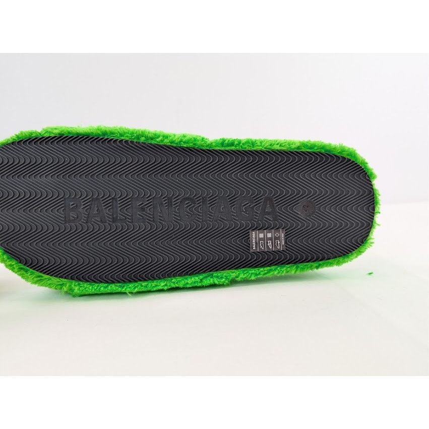 Balenciaga o1rshd1 Furry Political Campaign Slide Sandal in Apple Green Size US 9 / EU 42 - 14 Thumbnail