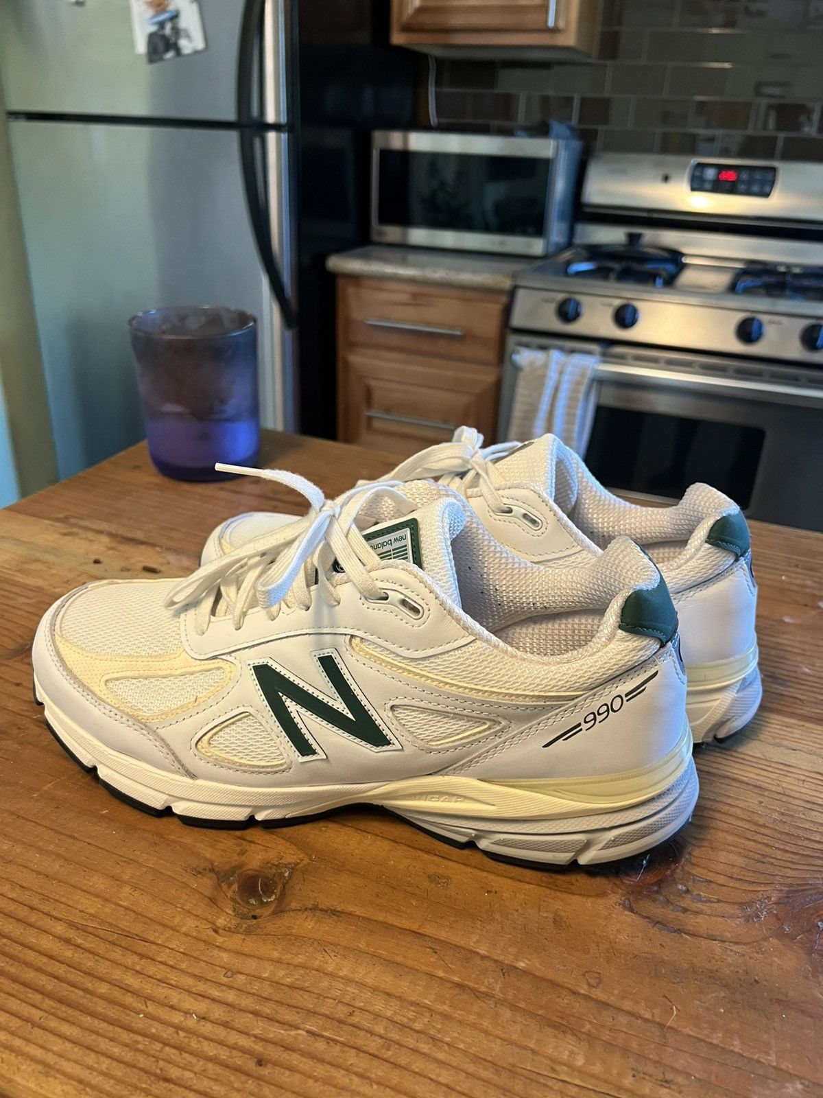New Balance New Balance 990v4 White Green Made in USA Size US 11 / EU 44 - 3 Thumbnail