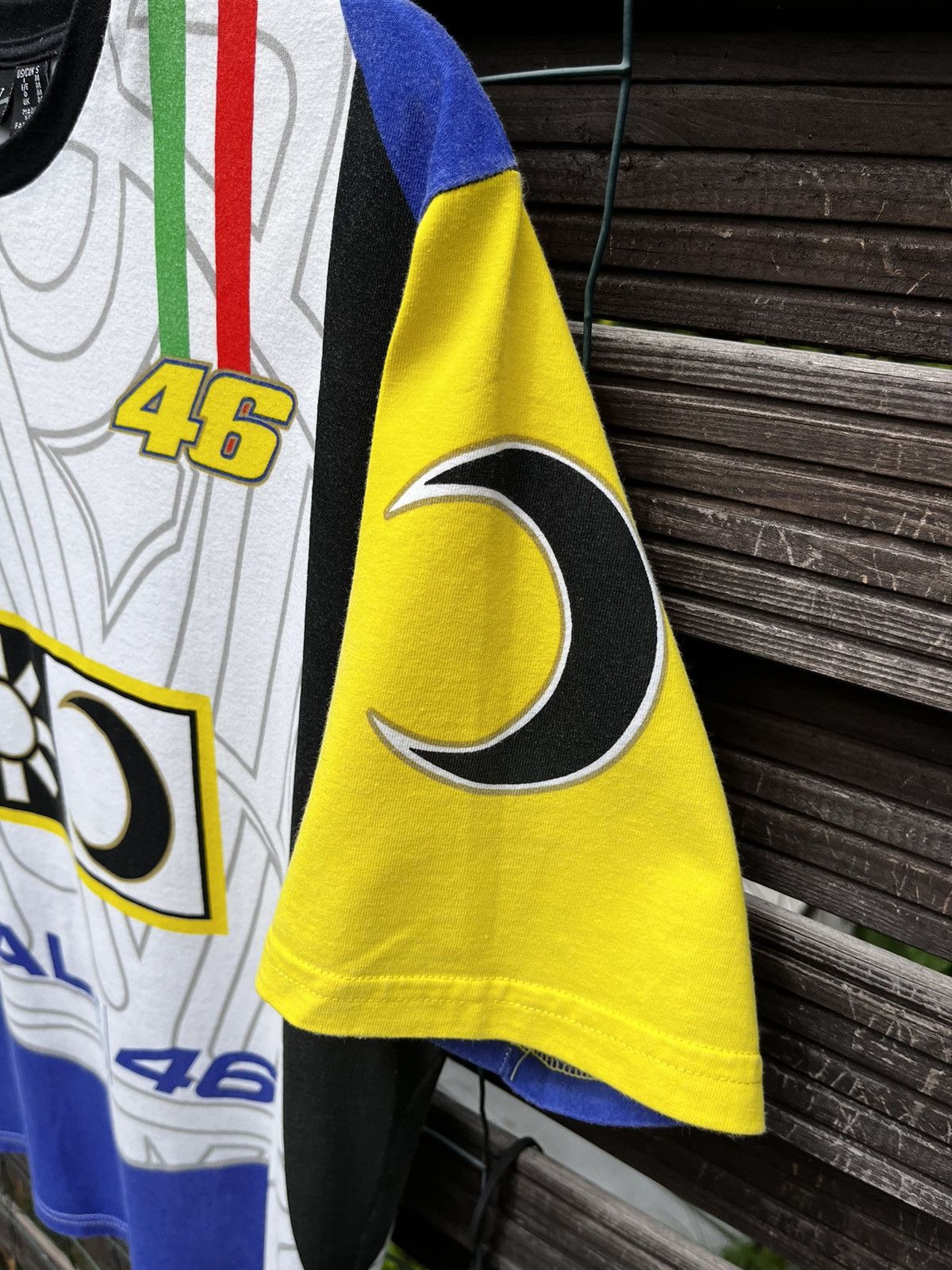 NASCAR 🏁 VALENTINO ROSSI 46 THE DOCTOR MOTO GP SUN AND MOON TEE Size US M / EU 48-50 / 2 - 7 Thumbnail