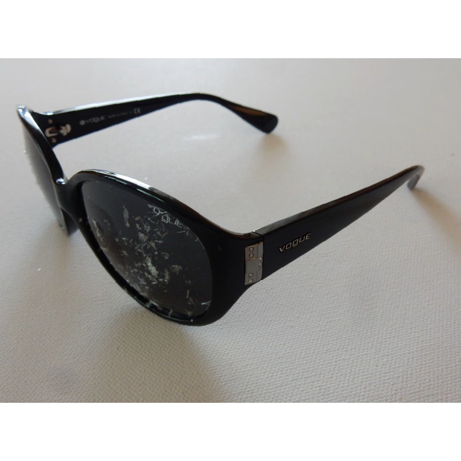 Vogue VINTAGE Vogue Sunglasses Frames Women Black 60mm 135mm 2760-S-B Size ONE SIZE - 2 Thumbnail