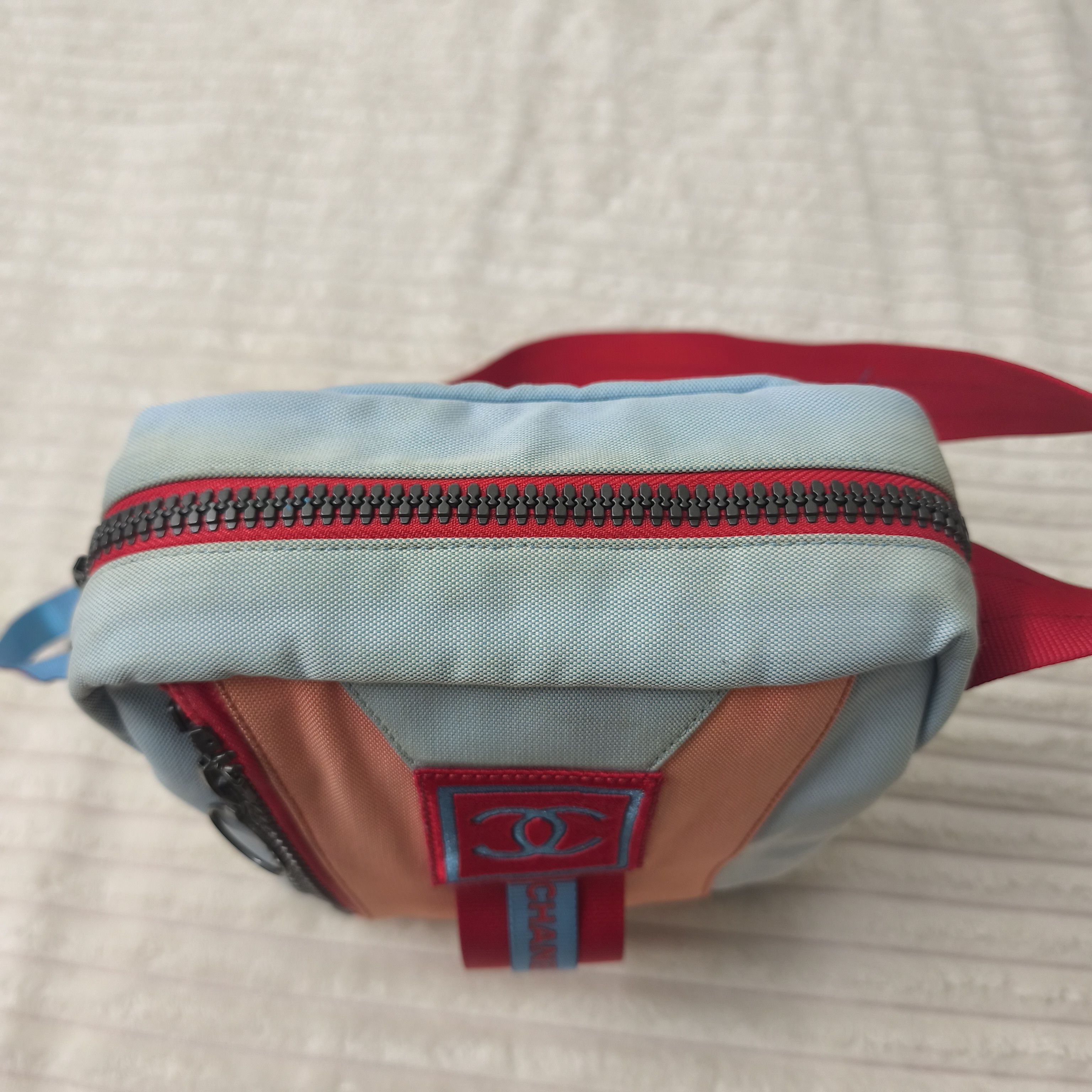 Chanel Chanel Sport Shoulder Bag - Spring 2002 Runway Size ONE SIZE - 5 Thumbnail