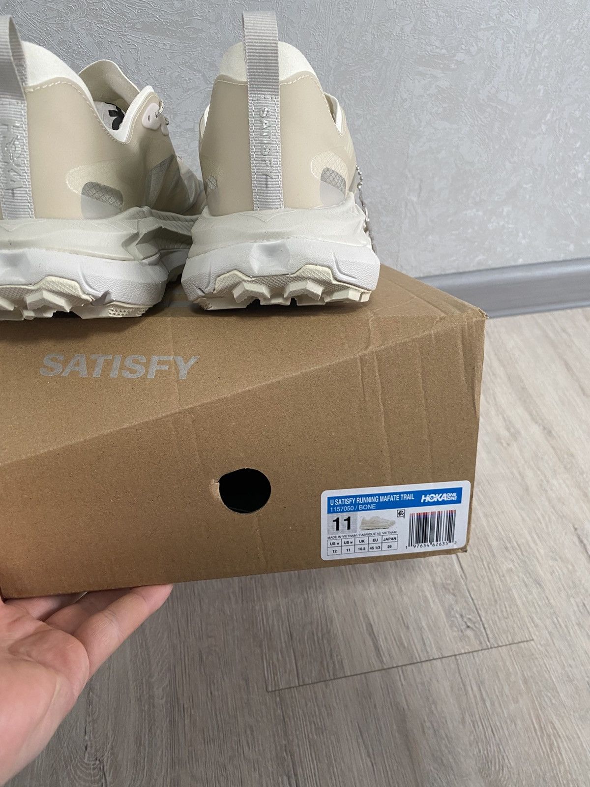 Hoka × Satisfy Satisfy Hoka Mafate Speed 4 BONE (Men's) Size 11us Size US 11 / EU 44 - 9 Thumbnail